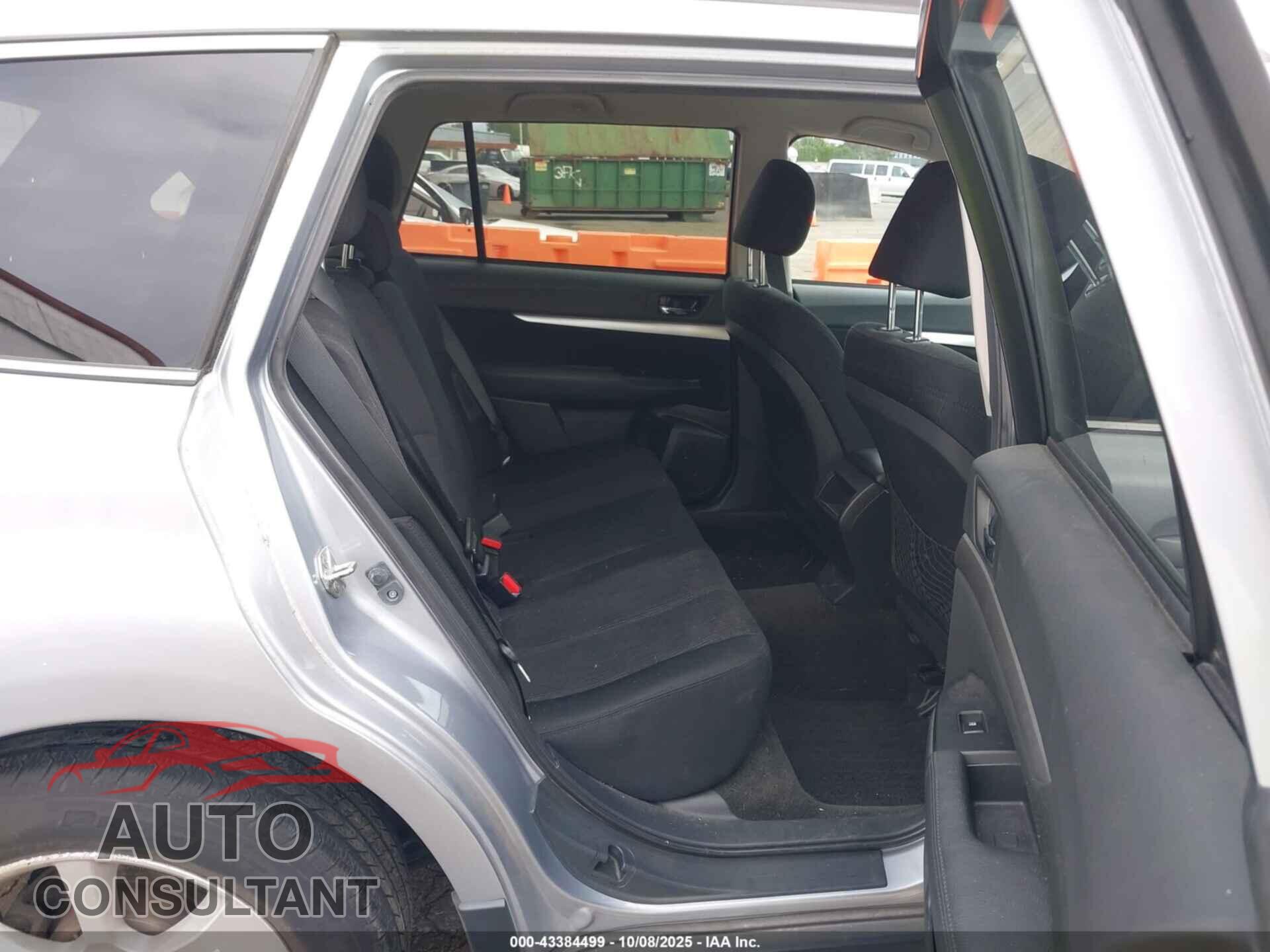 SUBARU OUTBACK 2014 - 4S4BRBCC3E3213977