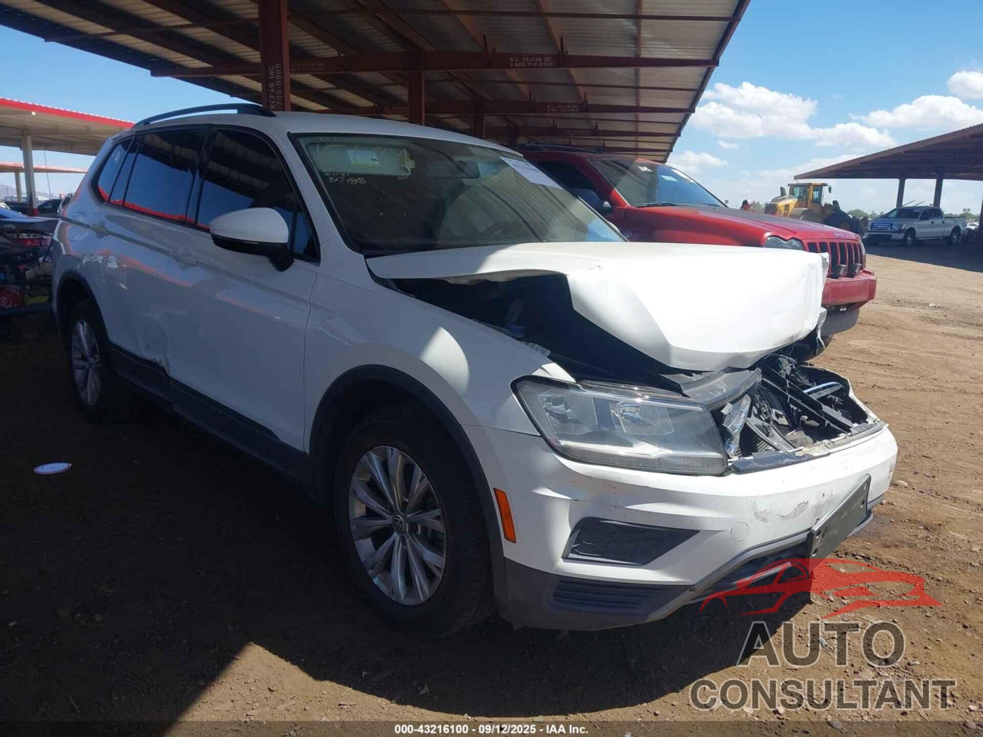 VOLKSWAGEN TIGUAN 2018 - 3VV1B7AX3JM067887