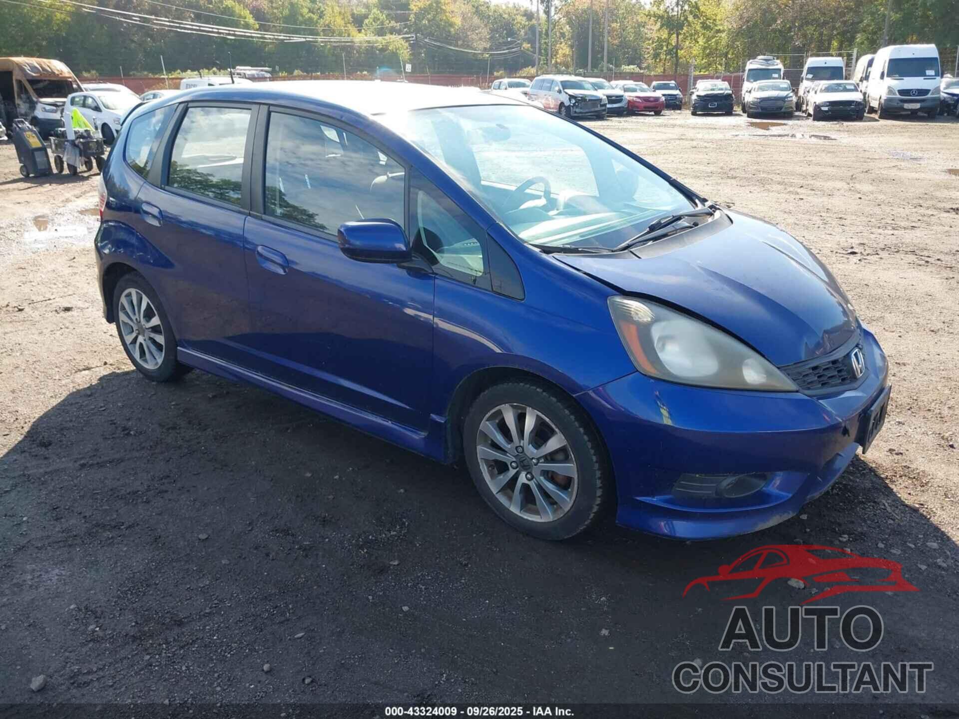 HONDA FIT 2013 - JHMGE8G56DC000927