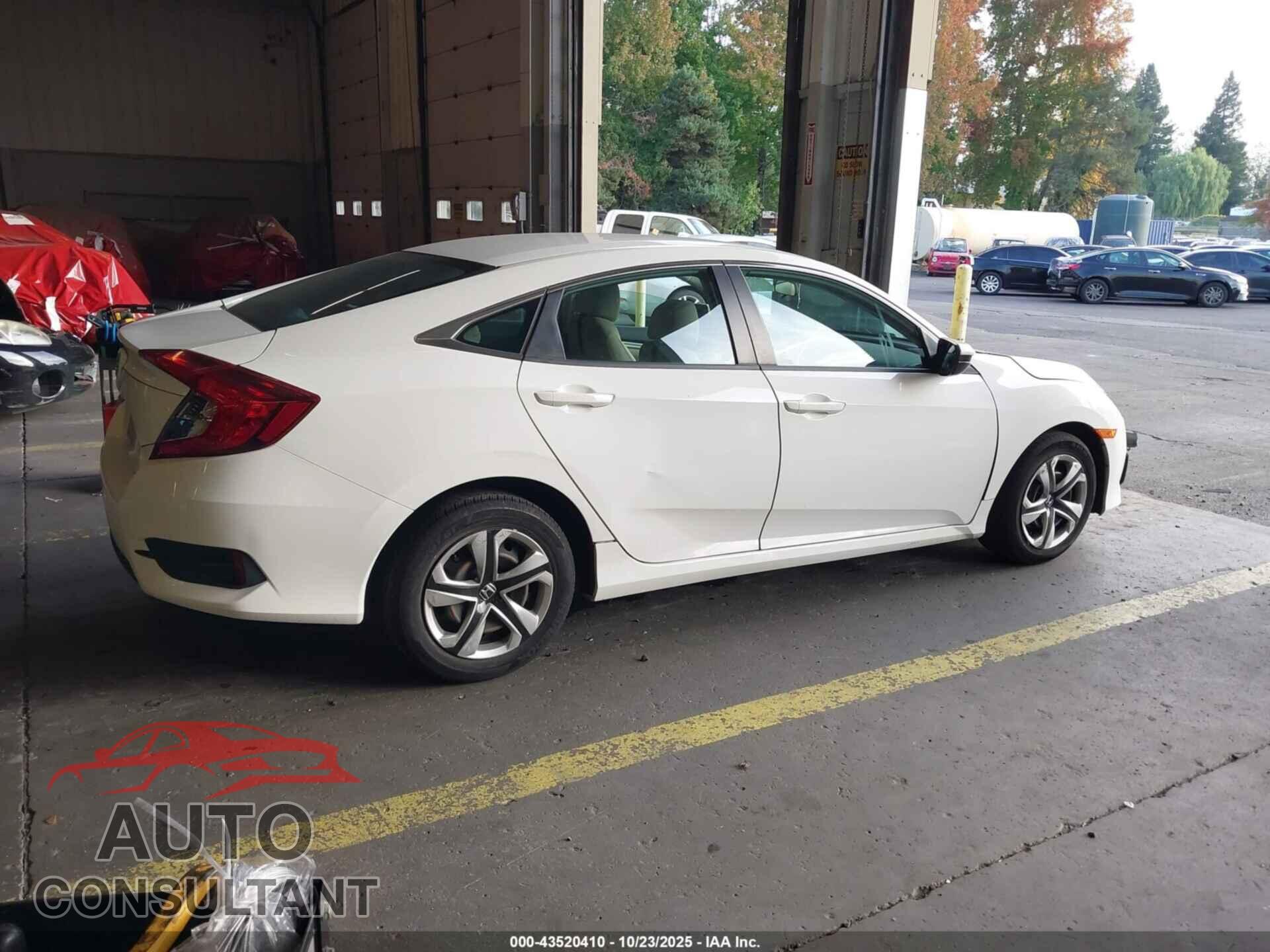 HONDA CIVIC 2017 - 19XFC2F59HE008648