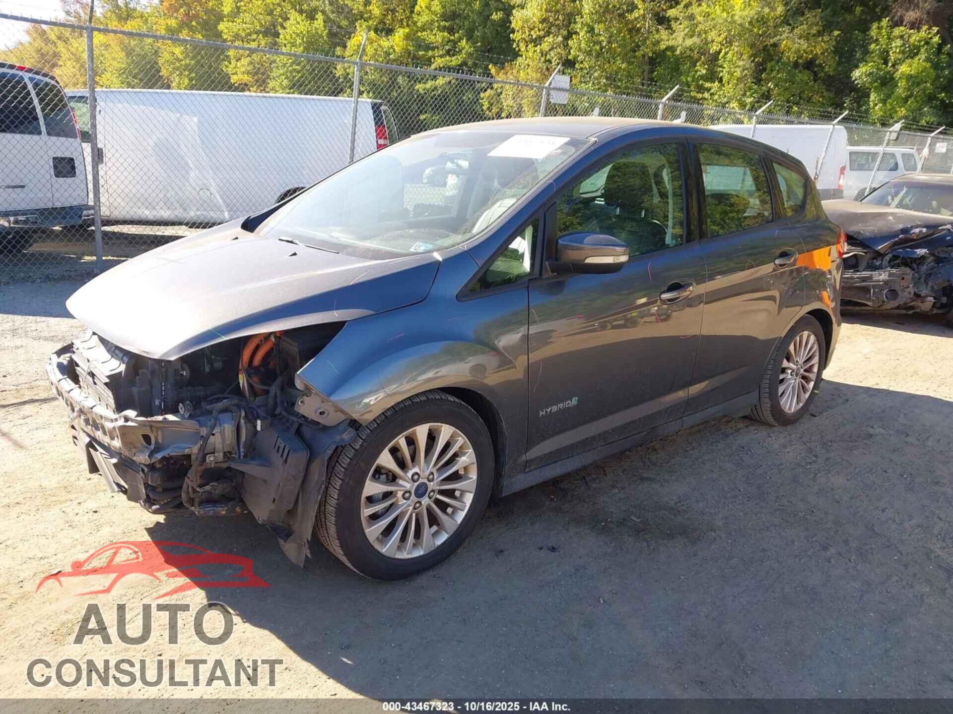 FORD C-MAX HYBRID 2017 - 1FADP5AU3HL104428
