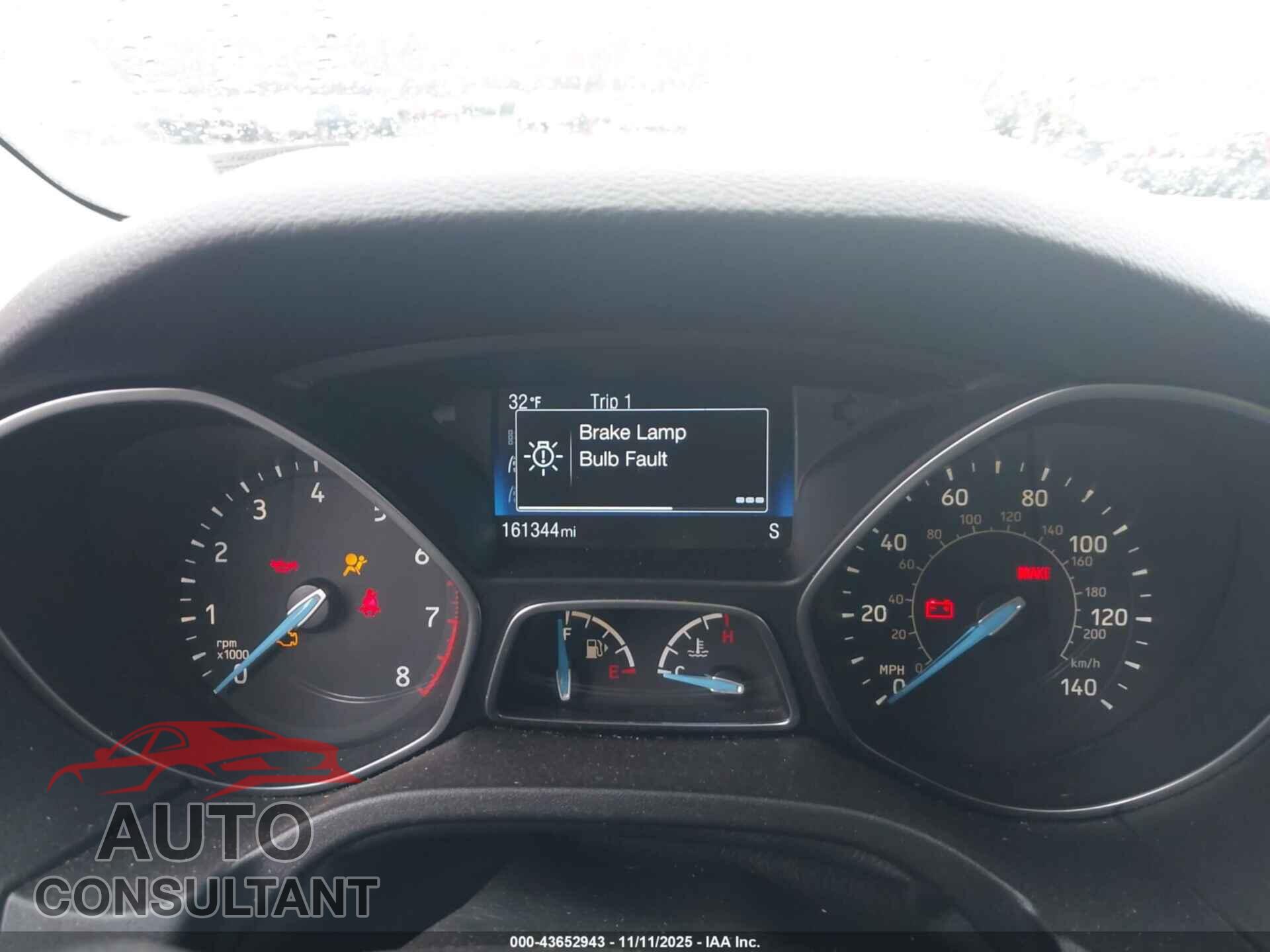 FORD FOCUS 2016 - 1FADP3K2XGL218829