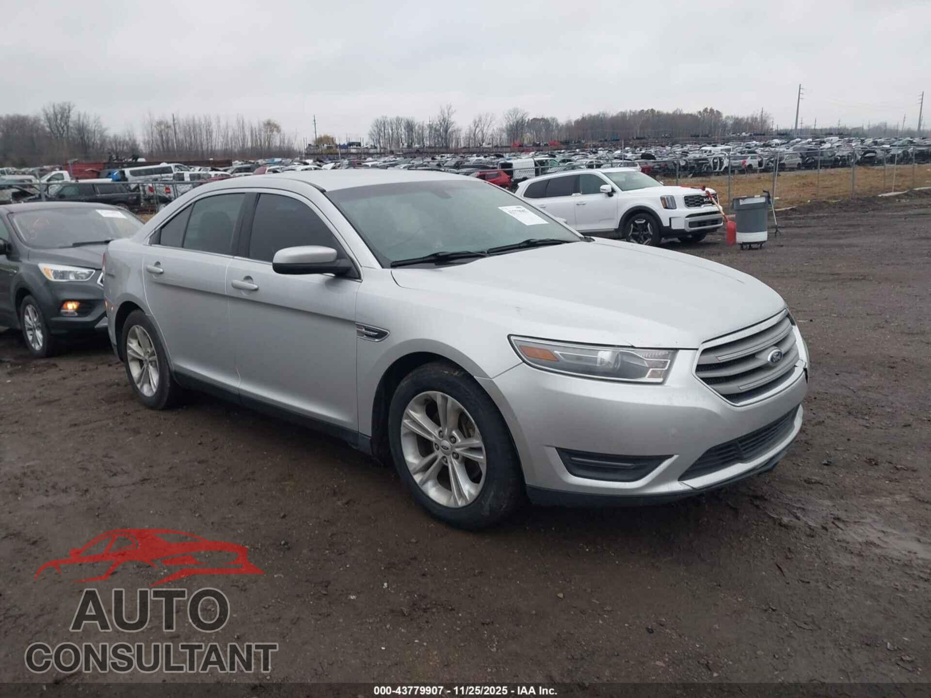 FORD TAURUS 2013 - 1FAHP2H86DG208357