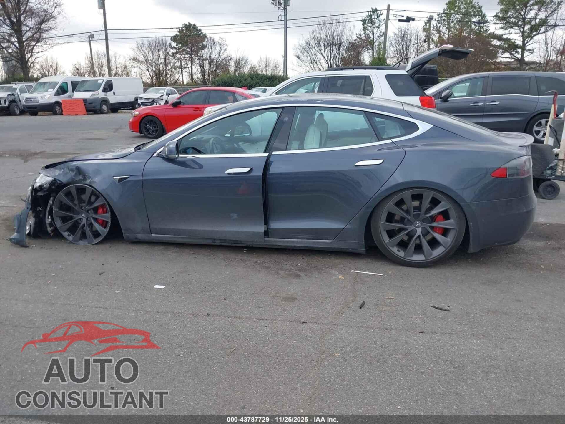 TESLA MODEL S 2020 - 5YJSA1E47LF358287