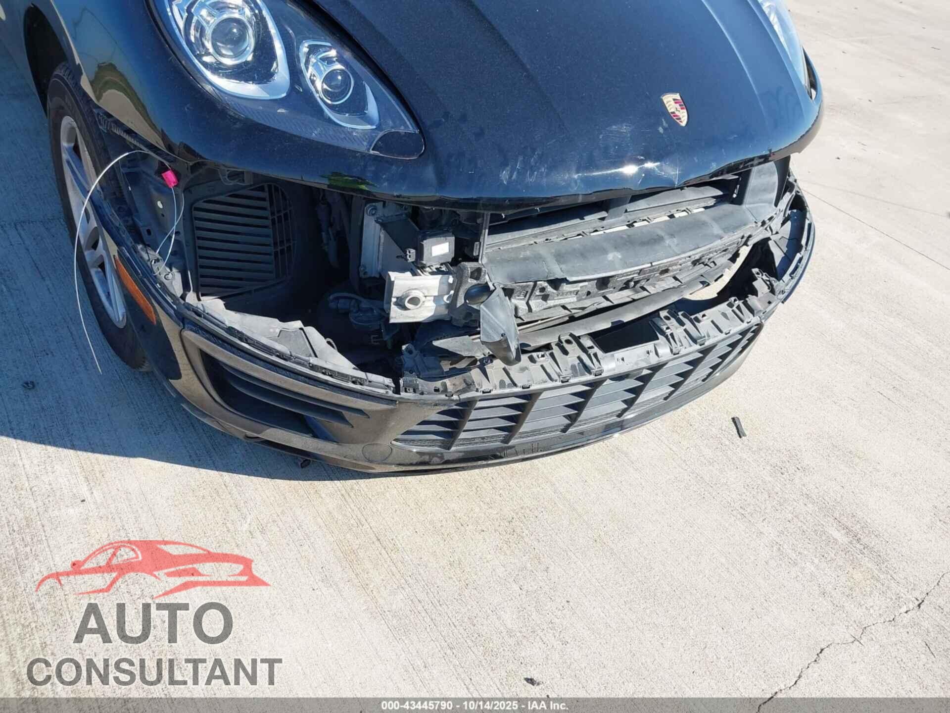 PORSCHE MACAN 2017 - WP1AA2A52HLB81425