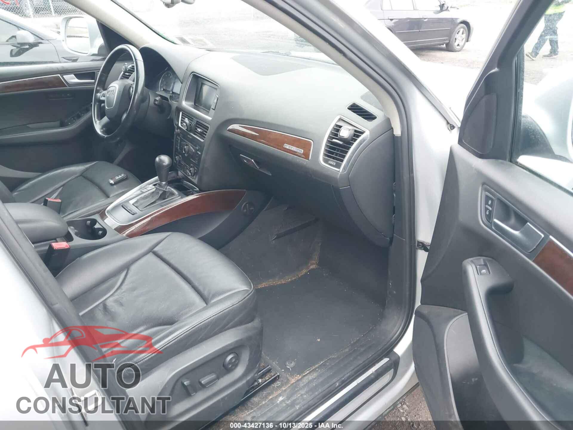 AUDI Q5 2012 - WA1LFBFP8CA112453