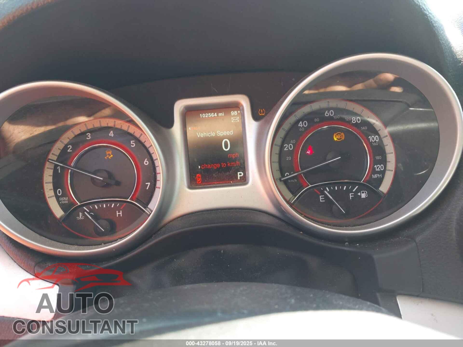 DODGE JOURNEY 2017 - 3C4PDCBG2HT526451
