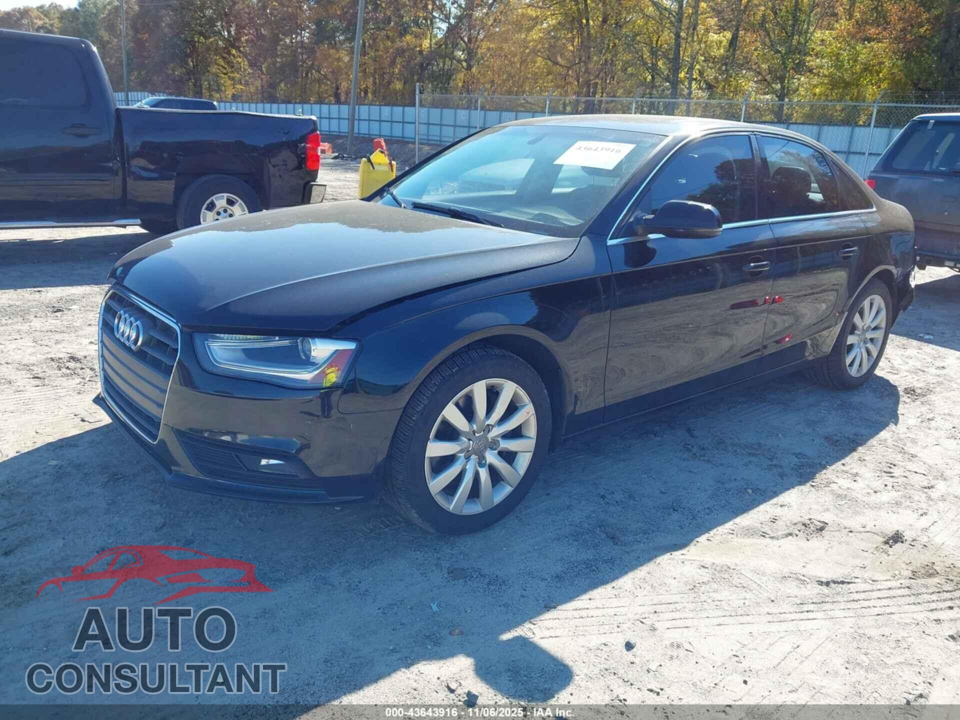 AUDI A4 2013 - WAUAFAFL7DN009374