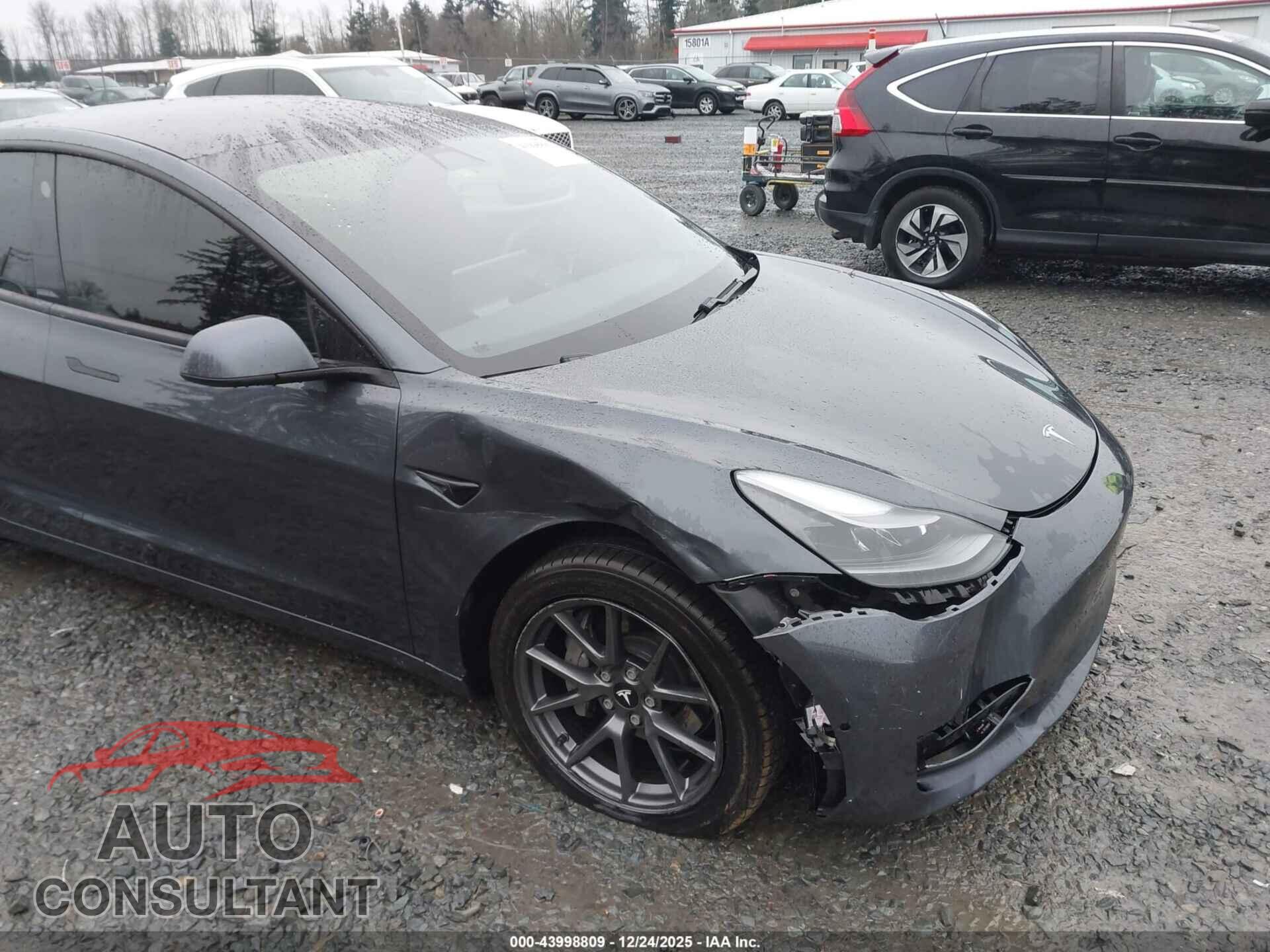 TESLA MODEL 3 2021 - 5YJ3E1EBXMF928999