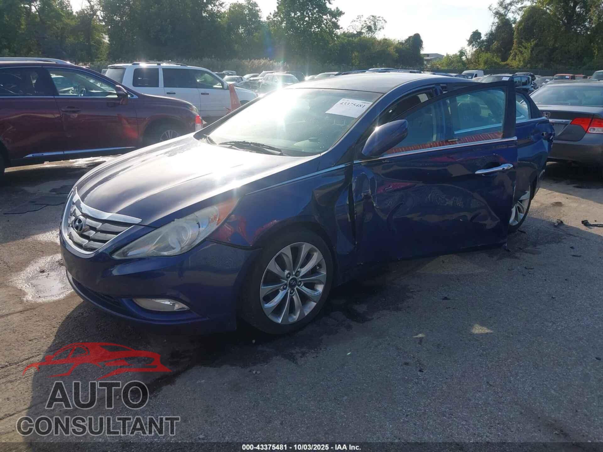 HYUNDAI SONATA 2011 - 5NPEC4AC2BH022410