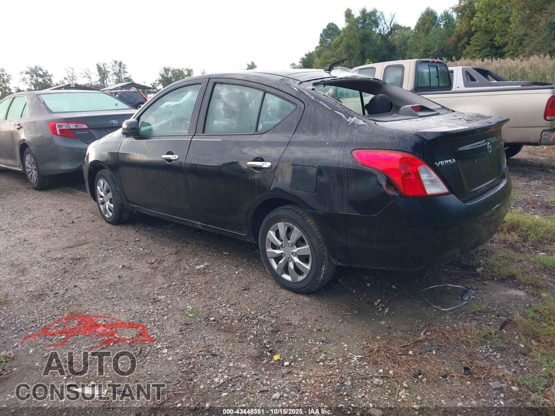 NISSAN VERSA 2012 - 3N1CN7AP1CL871082