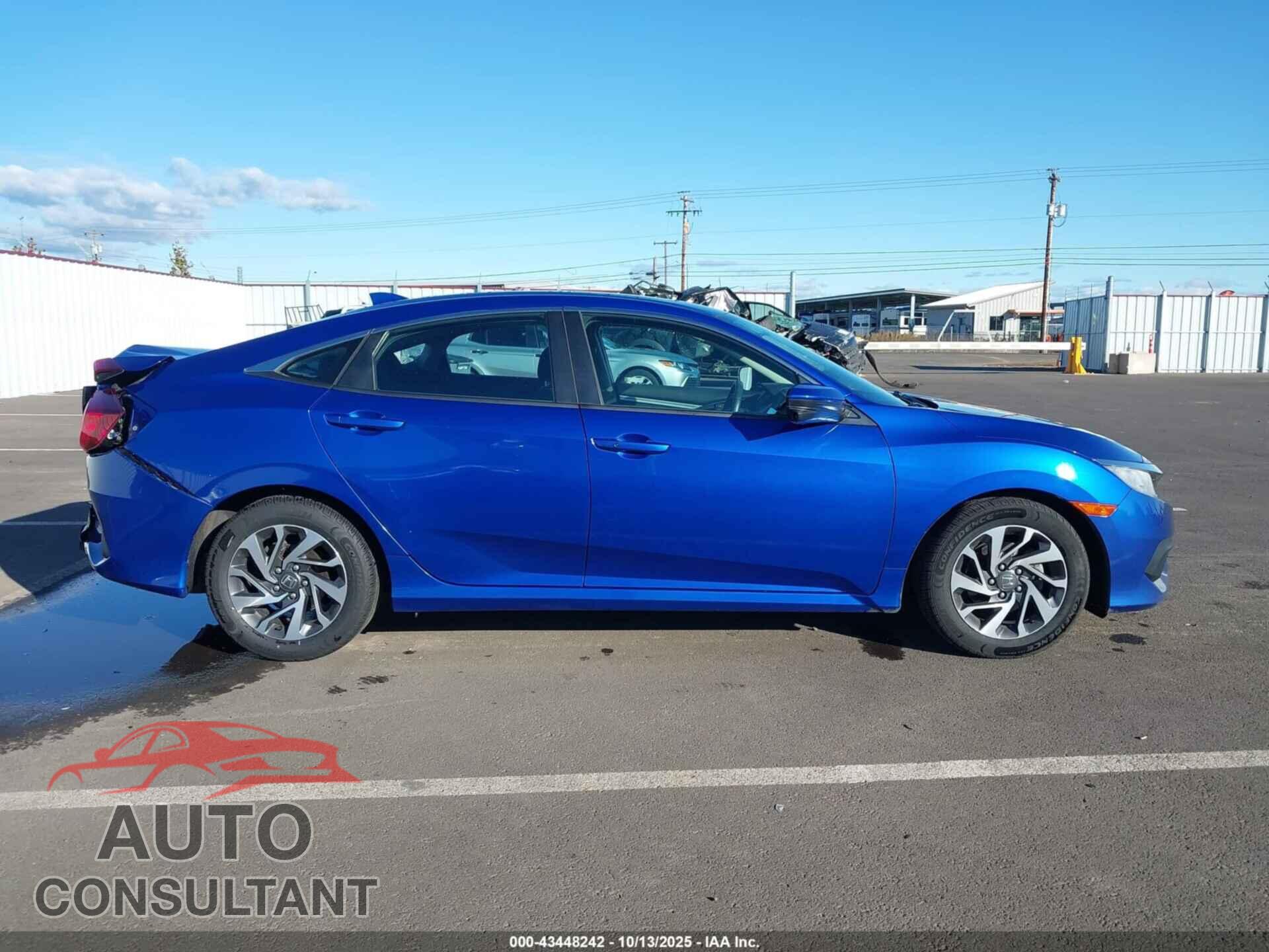 HONDA CIVIC 2018 - 2HGFC2F73JH578853