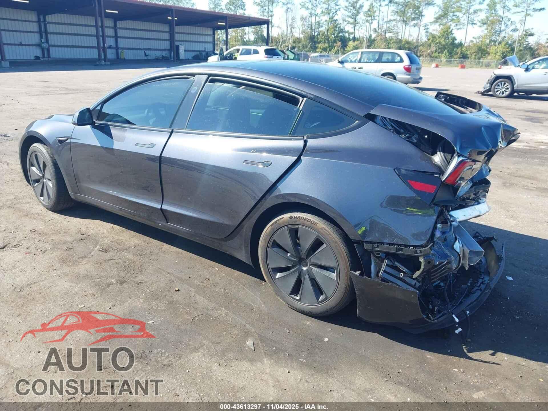 TESLA MODEL 3 2024 - 5YJ3E1EA7RF762374