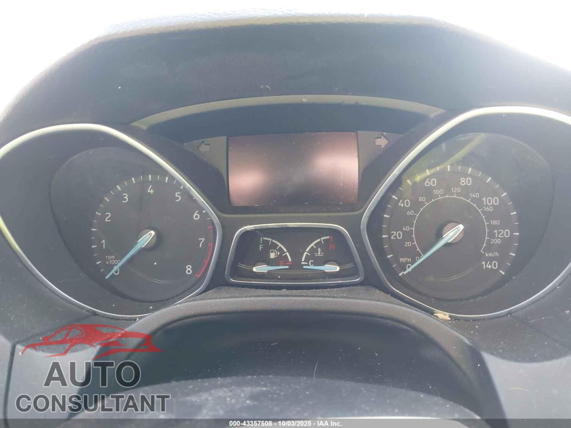 FORD FOCUS 2018 - 1FADP3FEXJL210077
