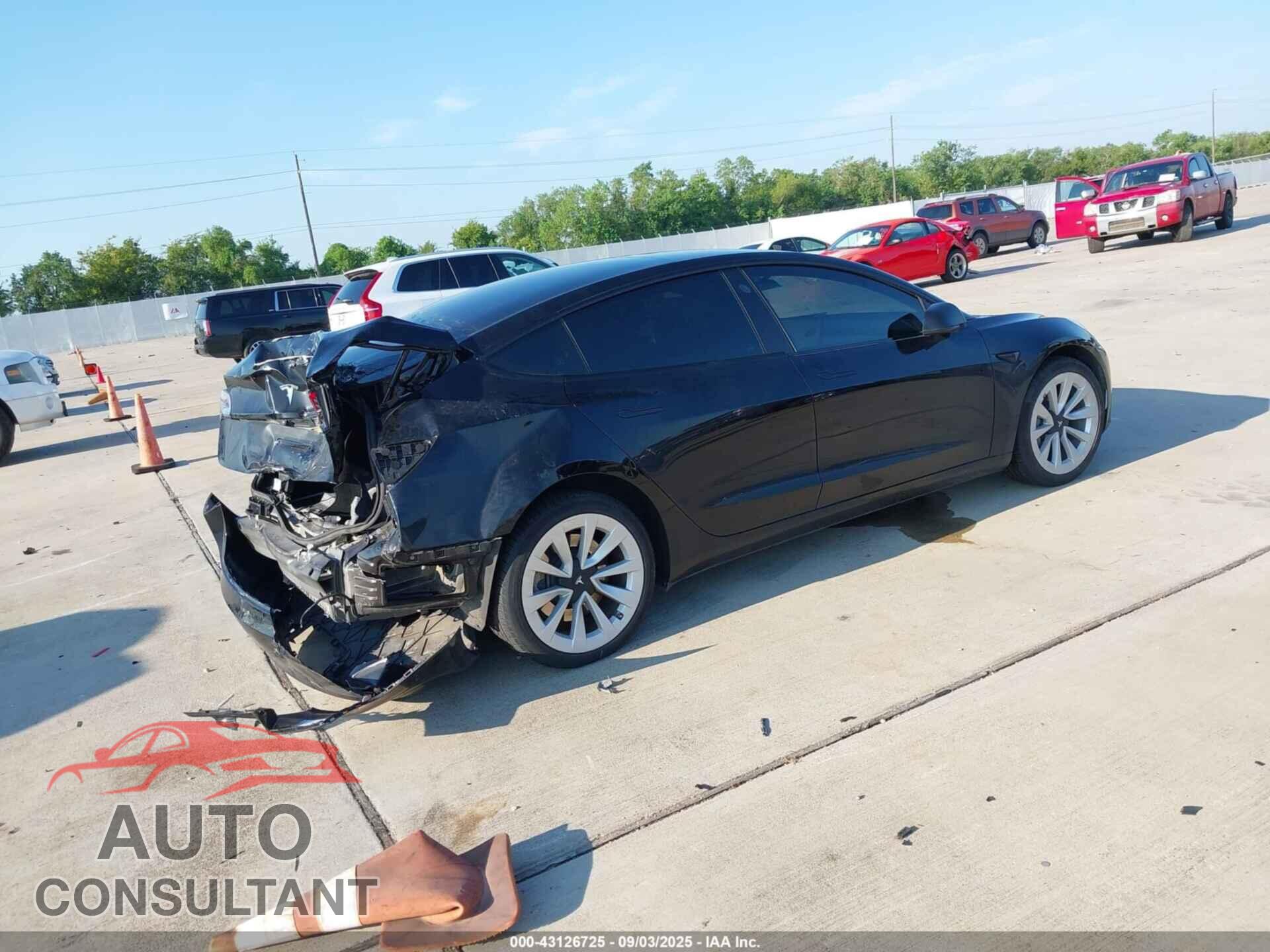 TESLA MODEL 3 2023 - 5YJ3E1EA5PF671925