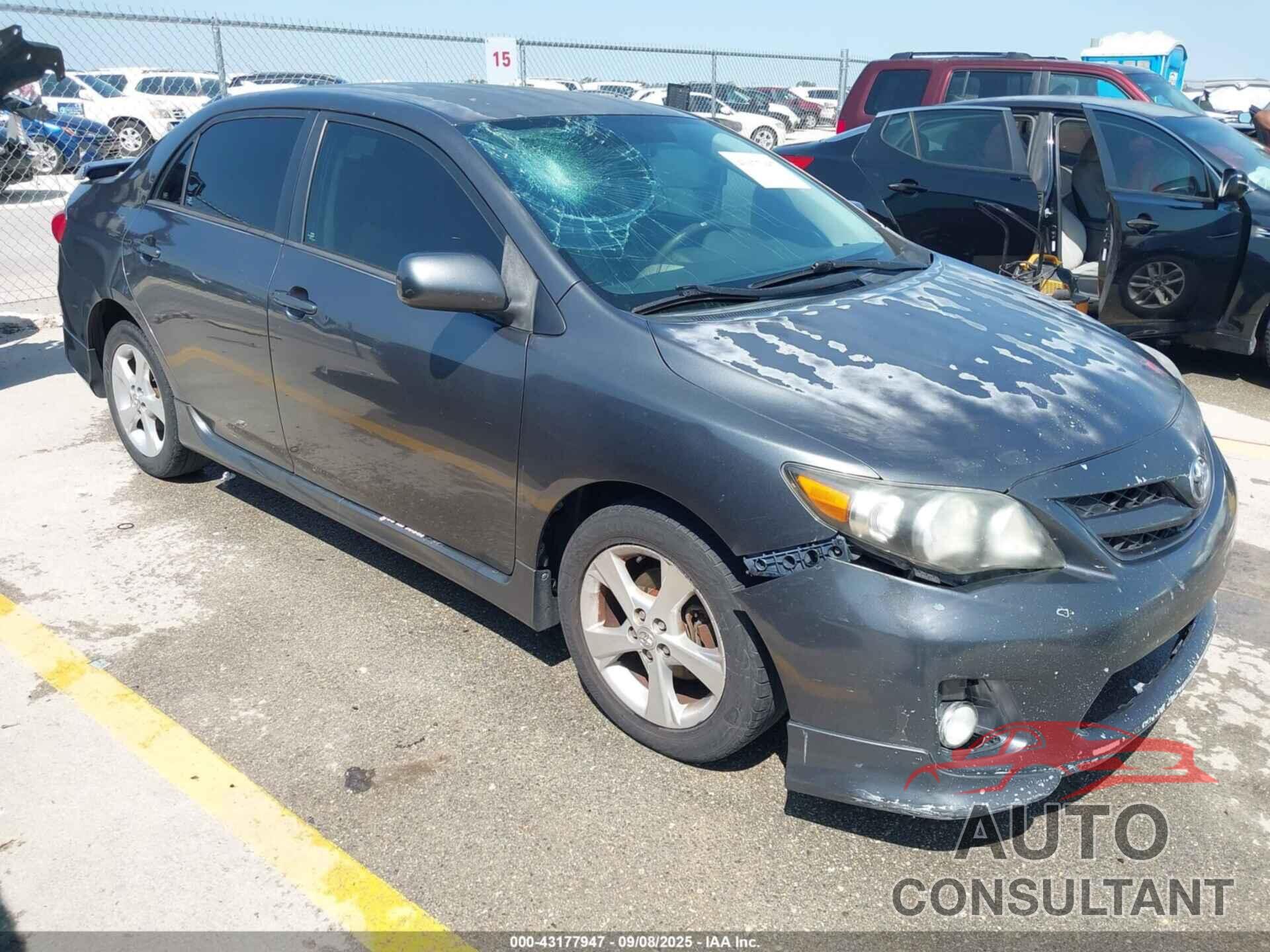 TOYOTA COROLLA 2012 - 2T1BU4EE8CC779022