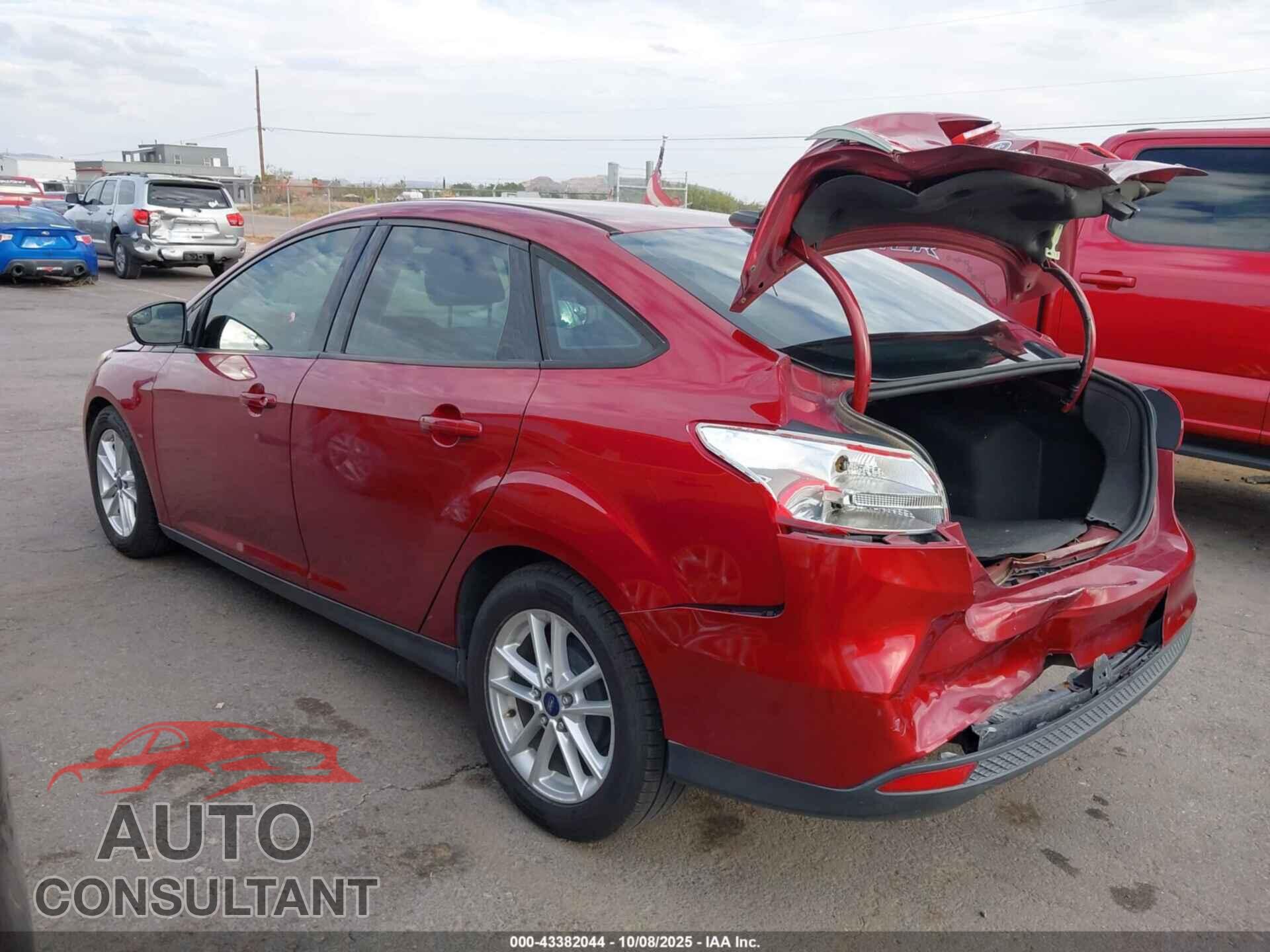 FORD FOCUS 2017 - 1FADP3F26HL204633