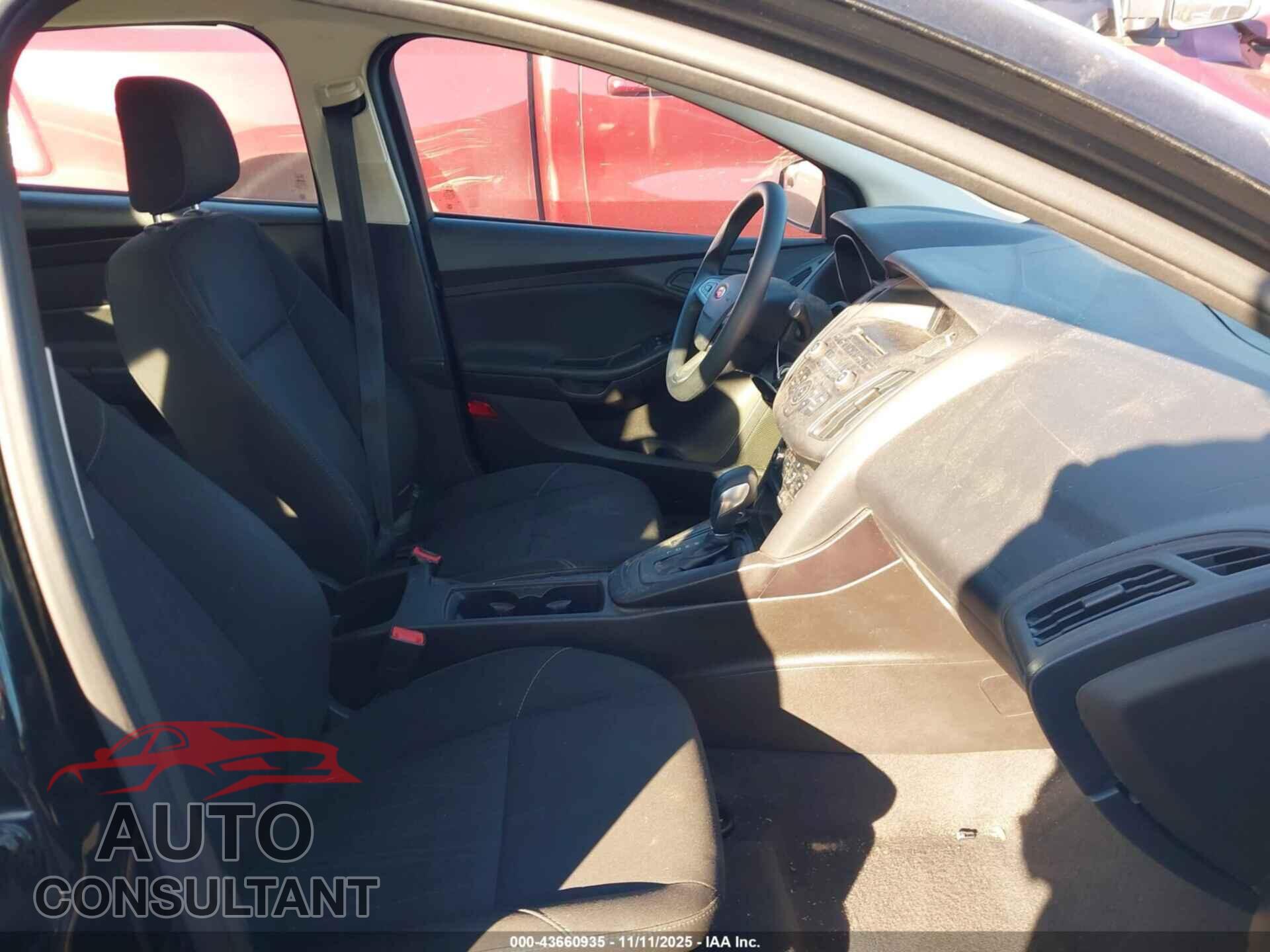 FORD FOCUS 2016 - 1FADP3E22GL376416