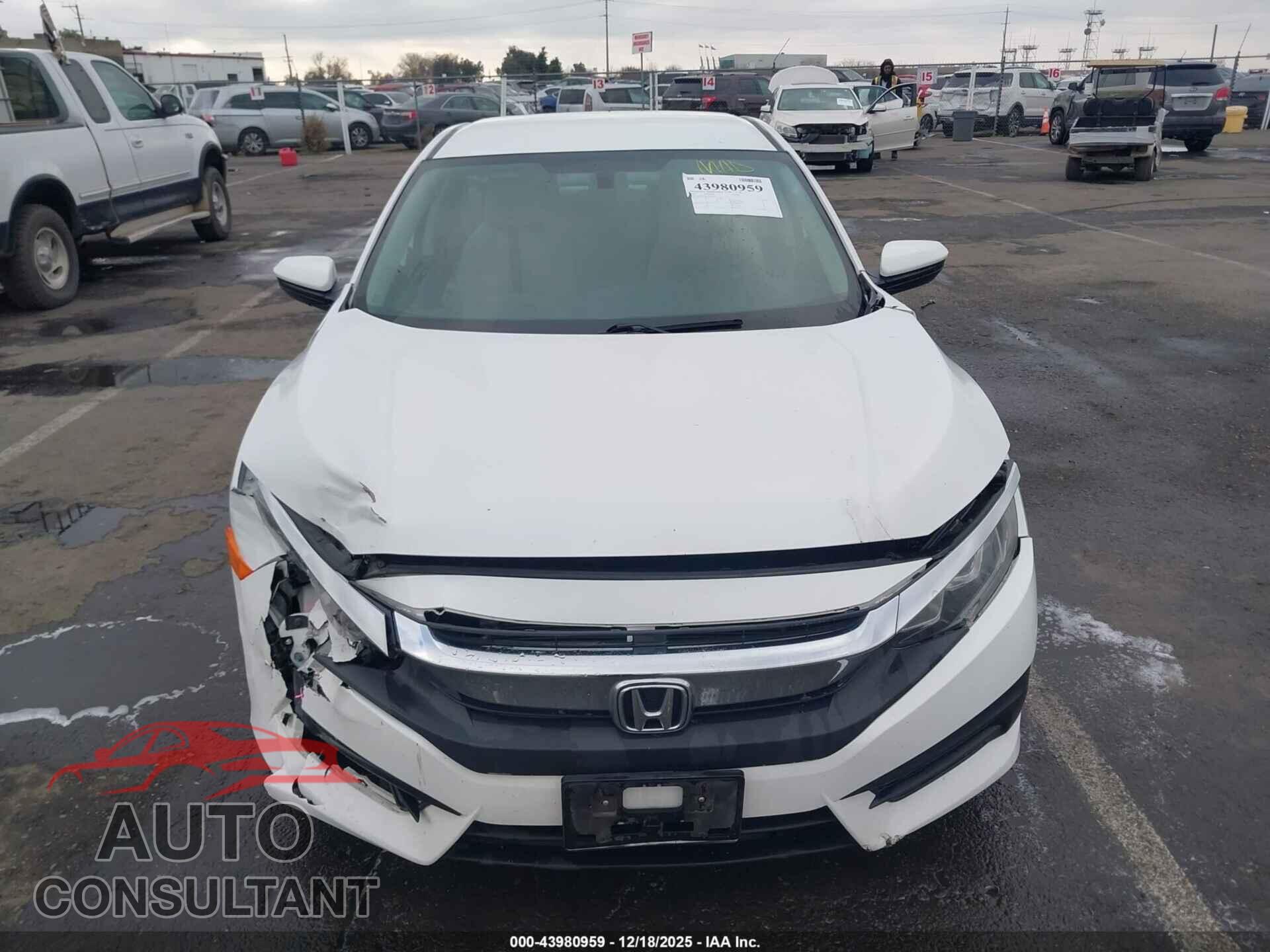 HONDA CIVIC 2017 - 2HGFC2F55HH536760
