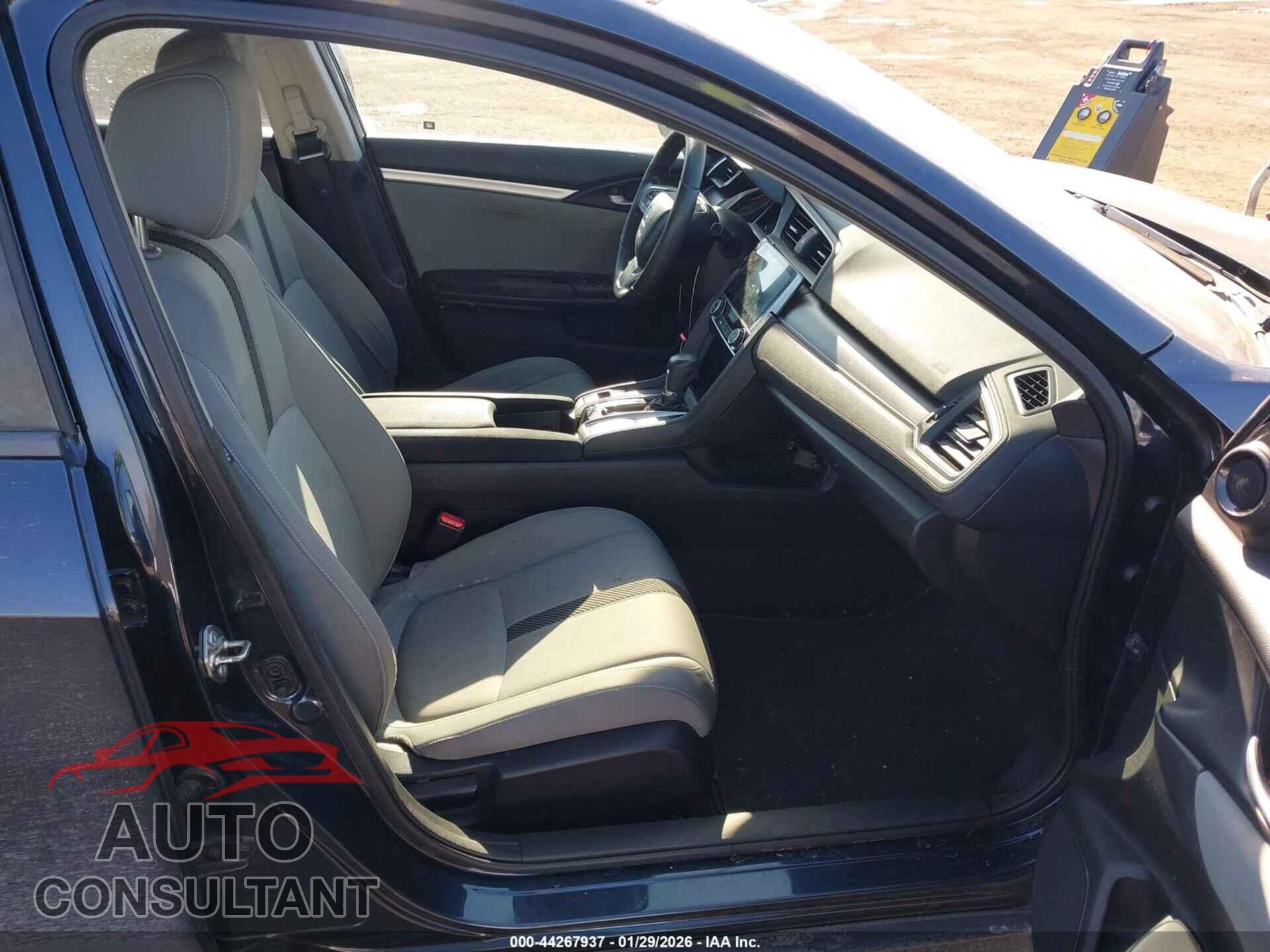HONDA CIVIC 2017 - 19XFC2F82HE210404