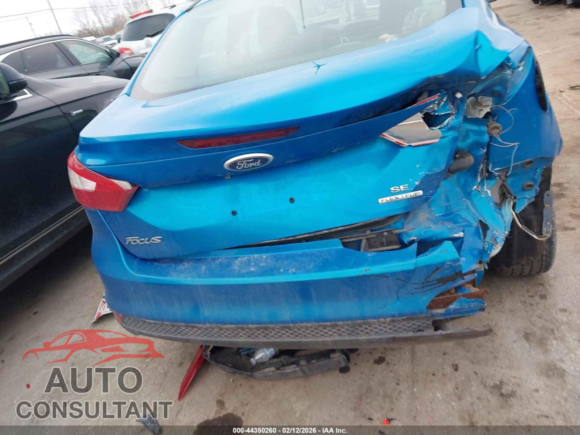 FORD FOCUS 2014 - 1FADP3F26EL167174