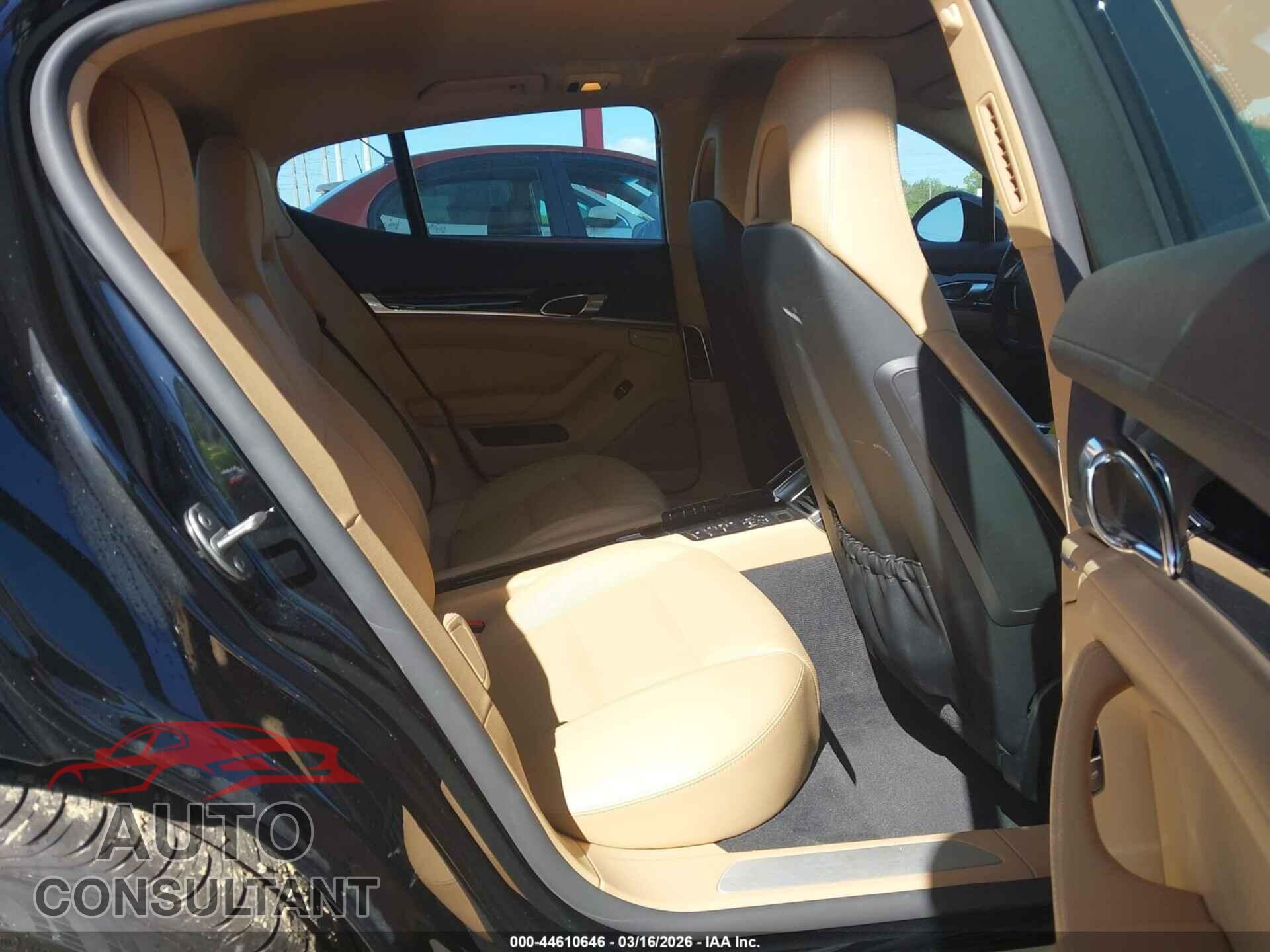 PORSCHE PANAMERA 2016 - WP0AA2A76GL002112