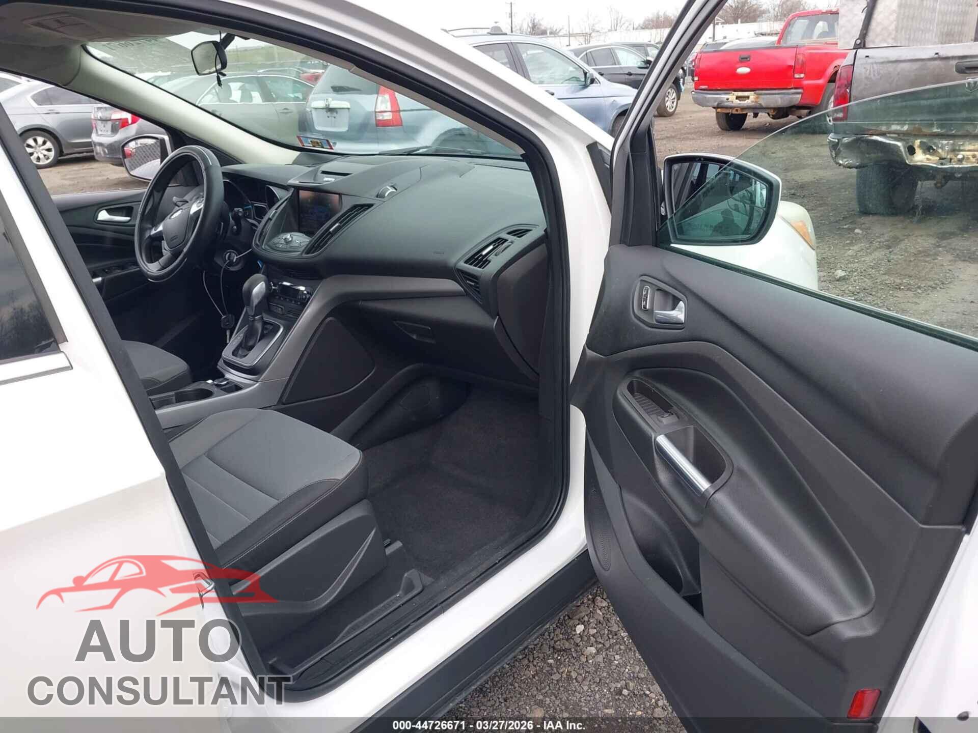 FORD ESCAPE 2013 - 1FMCU0G99DUB15907