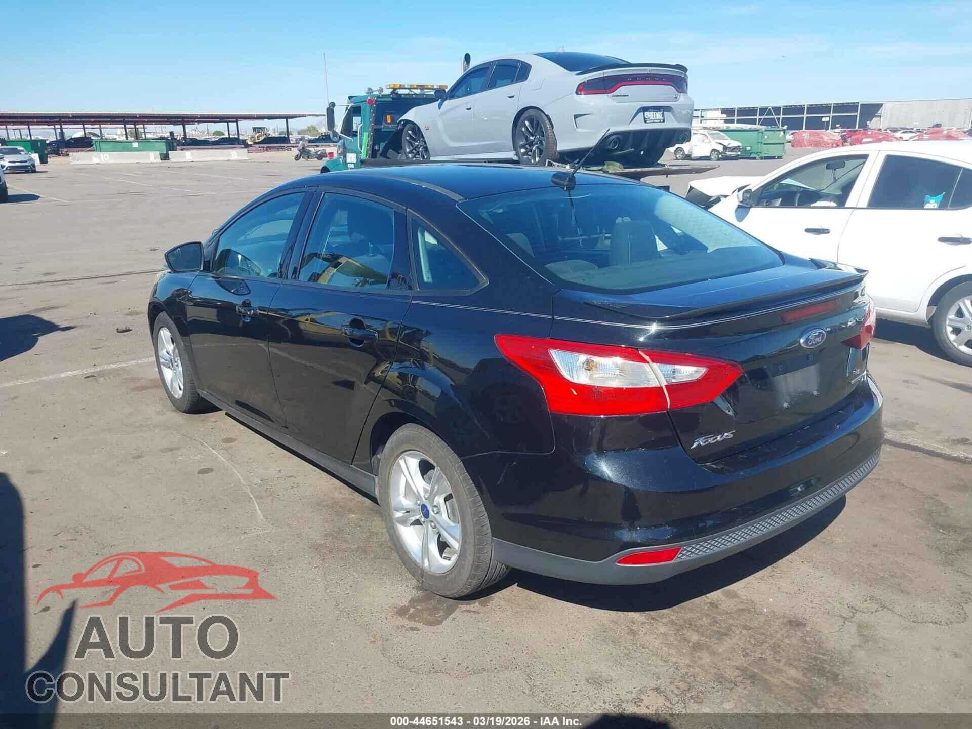 FORD FOCUS 2014 - 1FADP3F23EL197717
