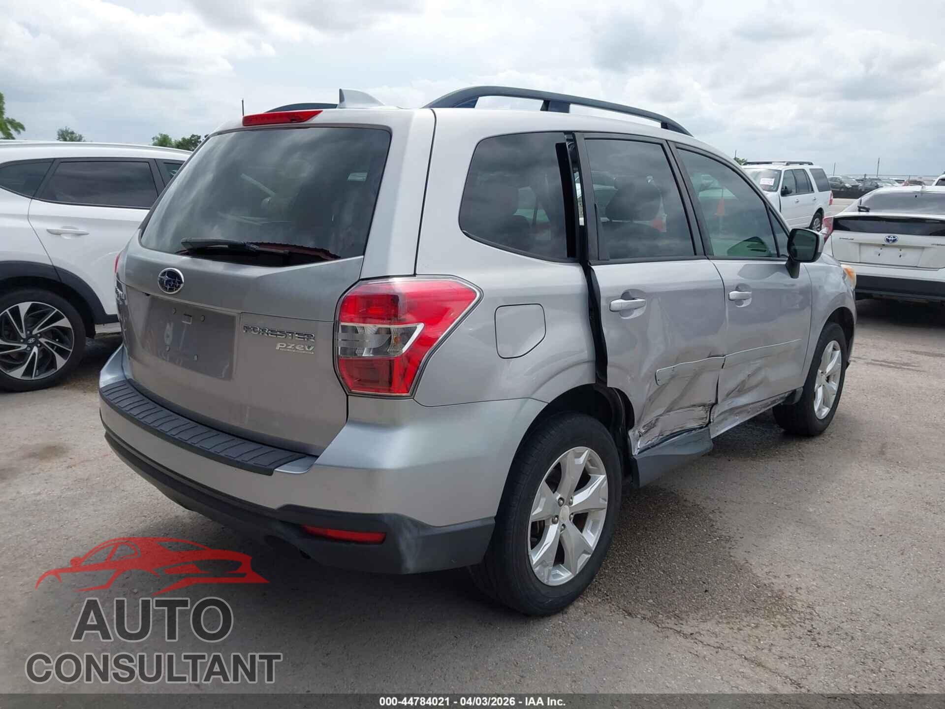 SUBARU FORESTER 2016 - JF2SJADC8GH548986