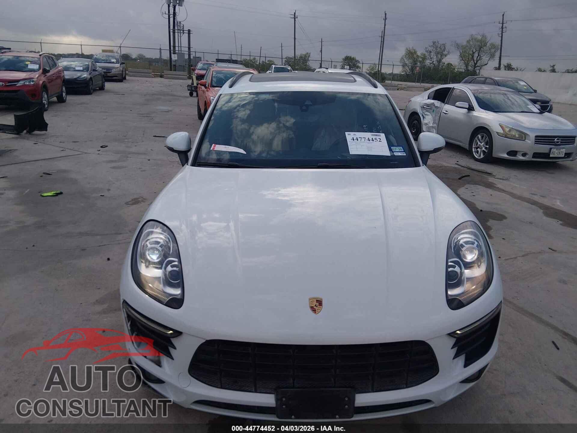 PORSCHE MACAN 2018 - WP1AA2A51JLB02574