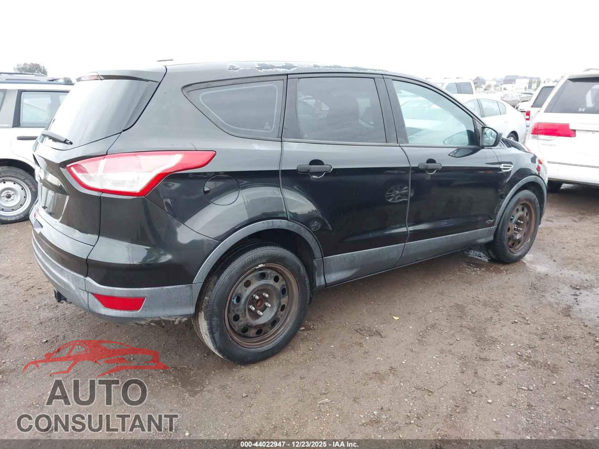 FORD ESCAPE 2013 - 1FMCU0F71DUB96837