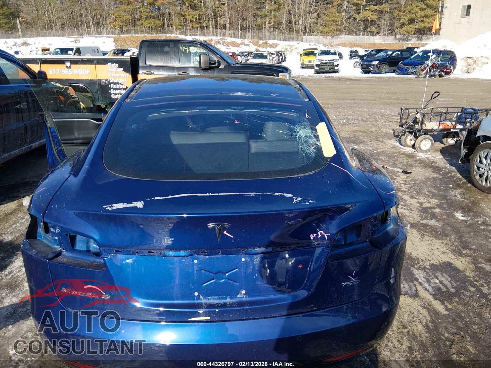 TESLA MODEL S 2018 - 5YJSA1E23JF243634