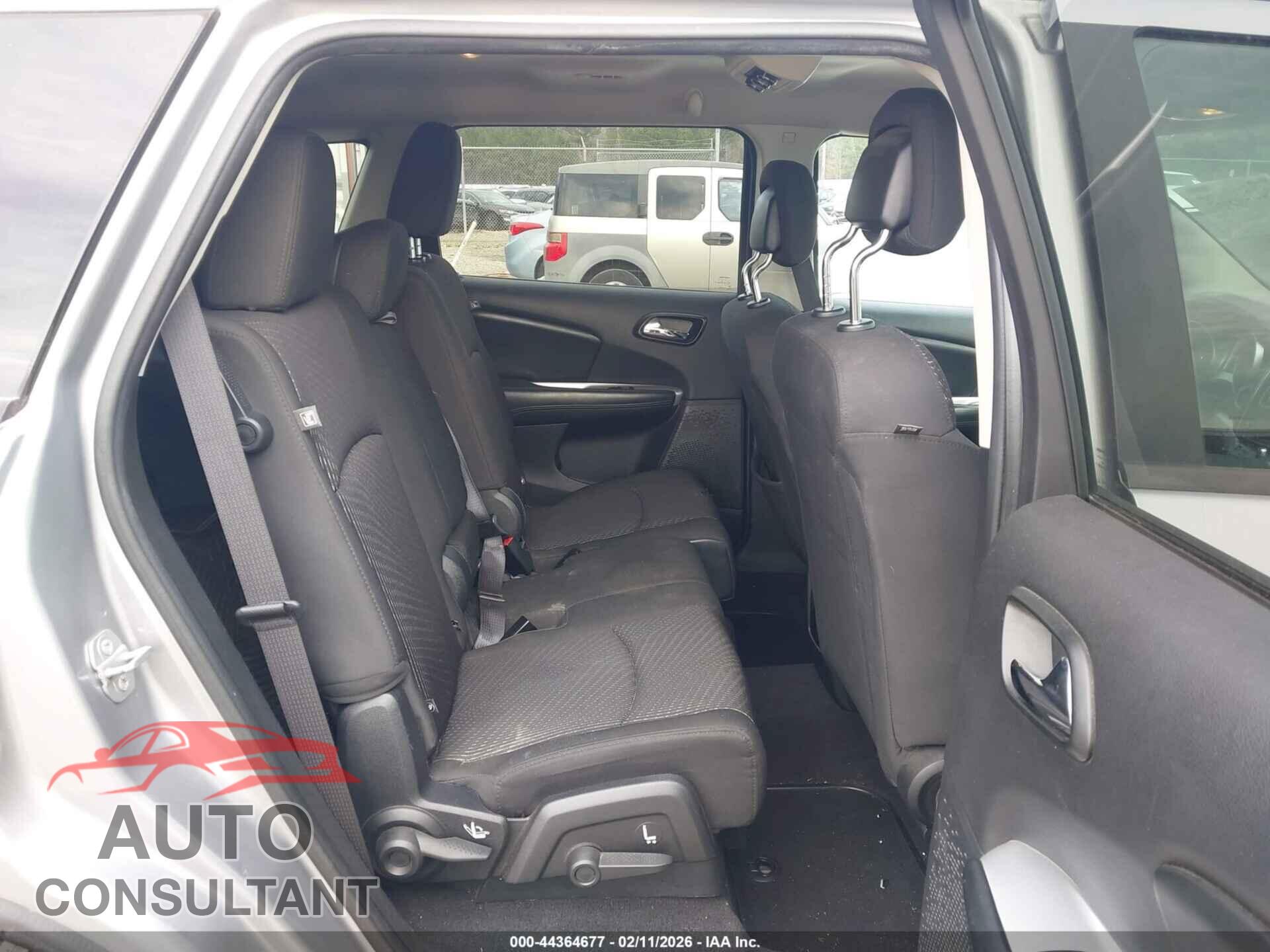 DODGE JOURNEY 2015 - 3C4PDCBB8FT578037