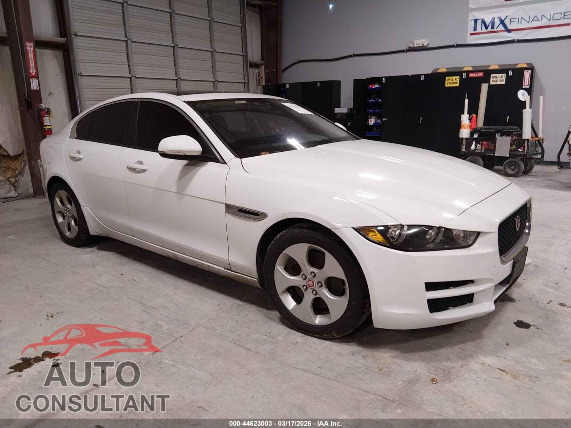 JAGUAR XE 2018 - SAJAR4FX0JCP36623