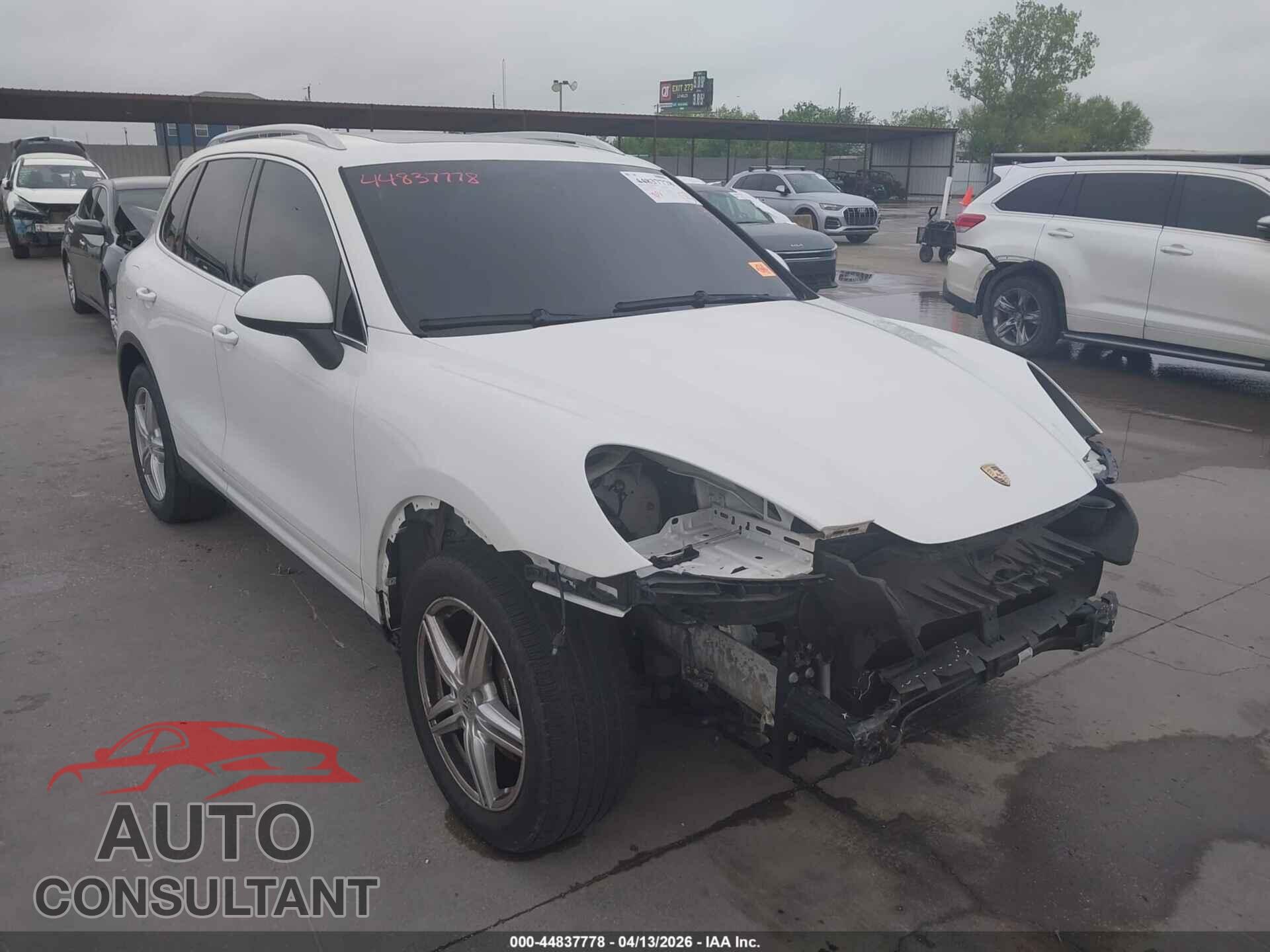 PORSCHE CAYENNE 2012 - WP1AA2A2XCLA08413
