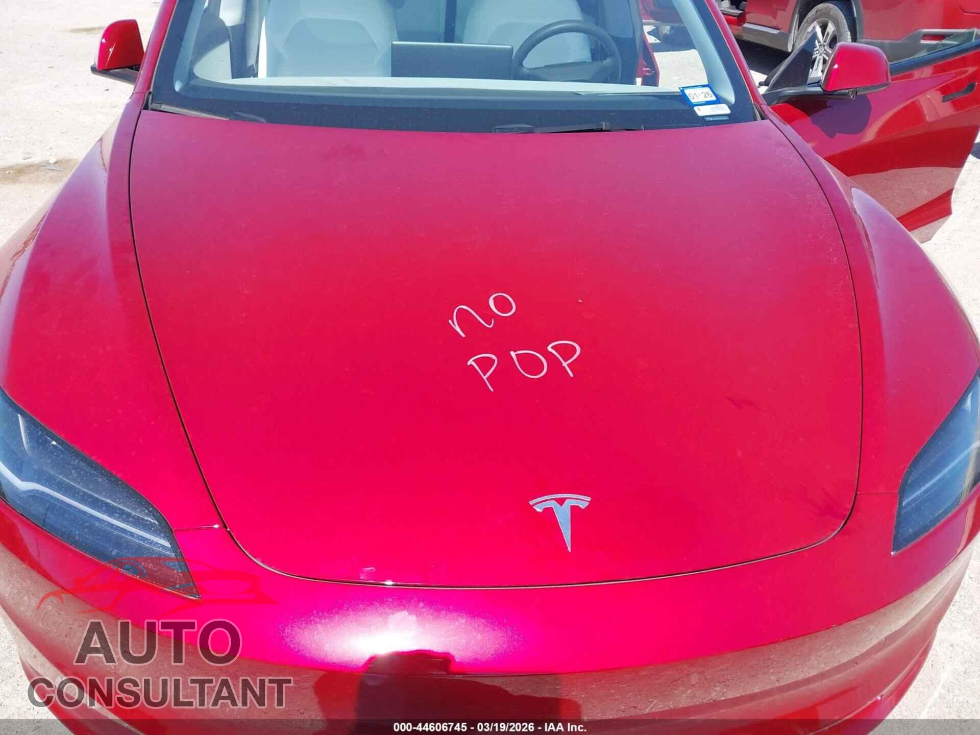 TESLA MODEL 3 2025 - 5YJ3E1EB7SF926477