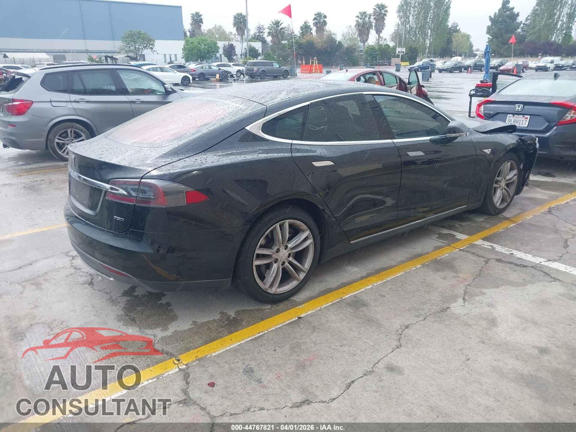 TESLA MODEL S 2016 - 5YJSA1E2XGF125489