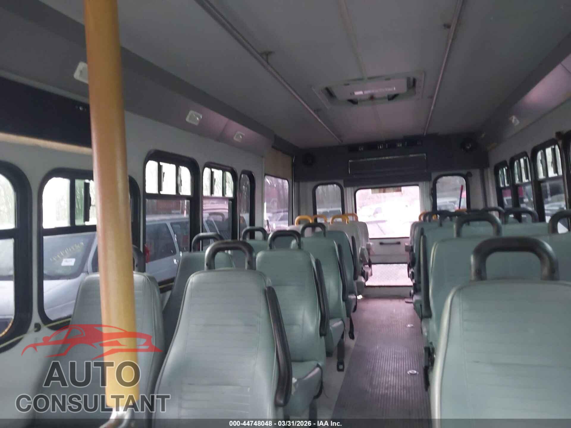 FORD E-450 CUTAWAY 2012 - 1FDFE4FSXCDB30176