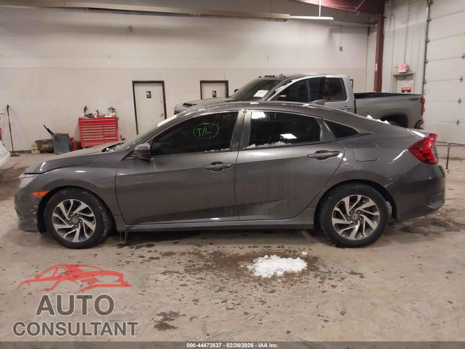HONDA CIVIC 2017 - 19XFC2F75HE035508