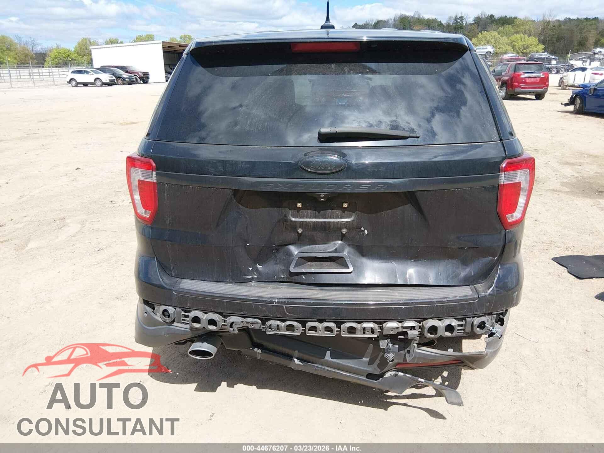 FORD EXPLORER 2018 - 1FM5K7D83JGB40279