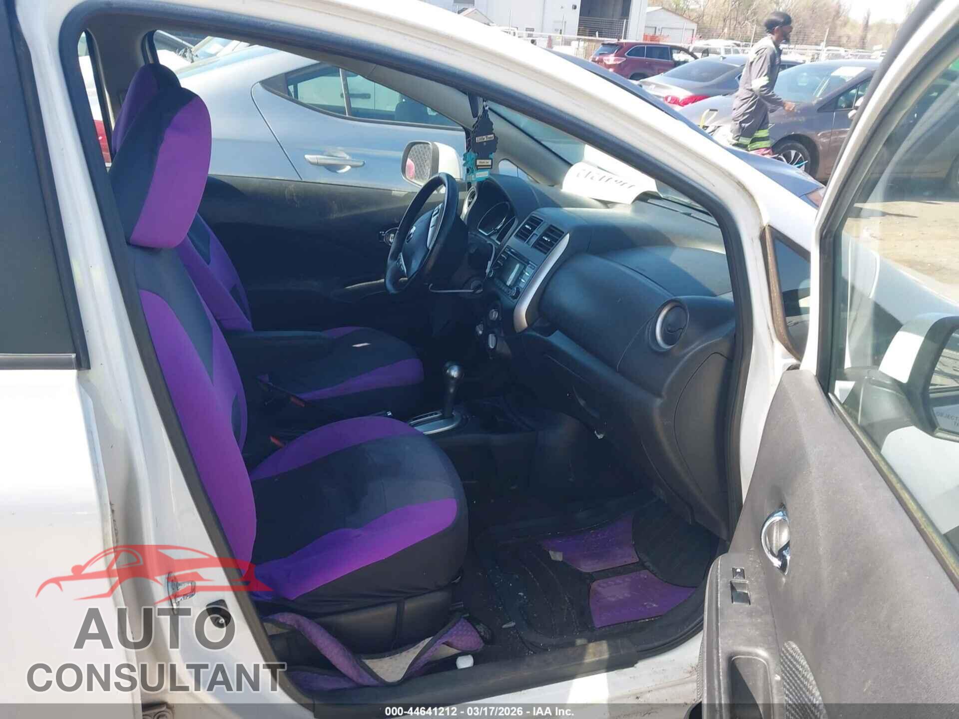 NISSAN VERSA NOTE 2014 - 3N1CE2CP3EL384579