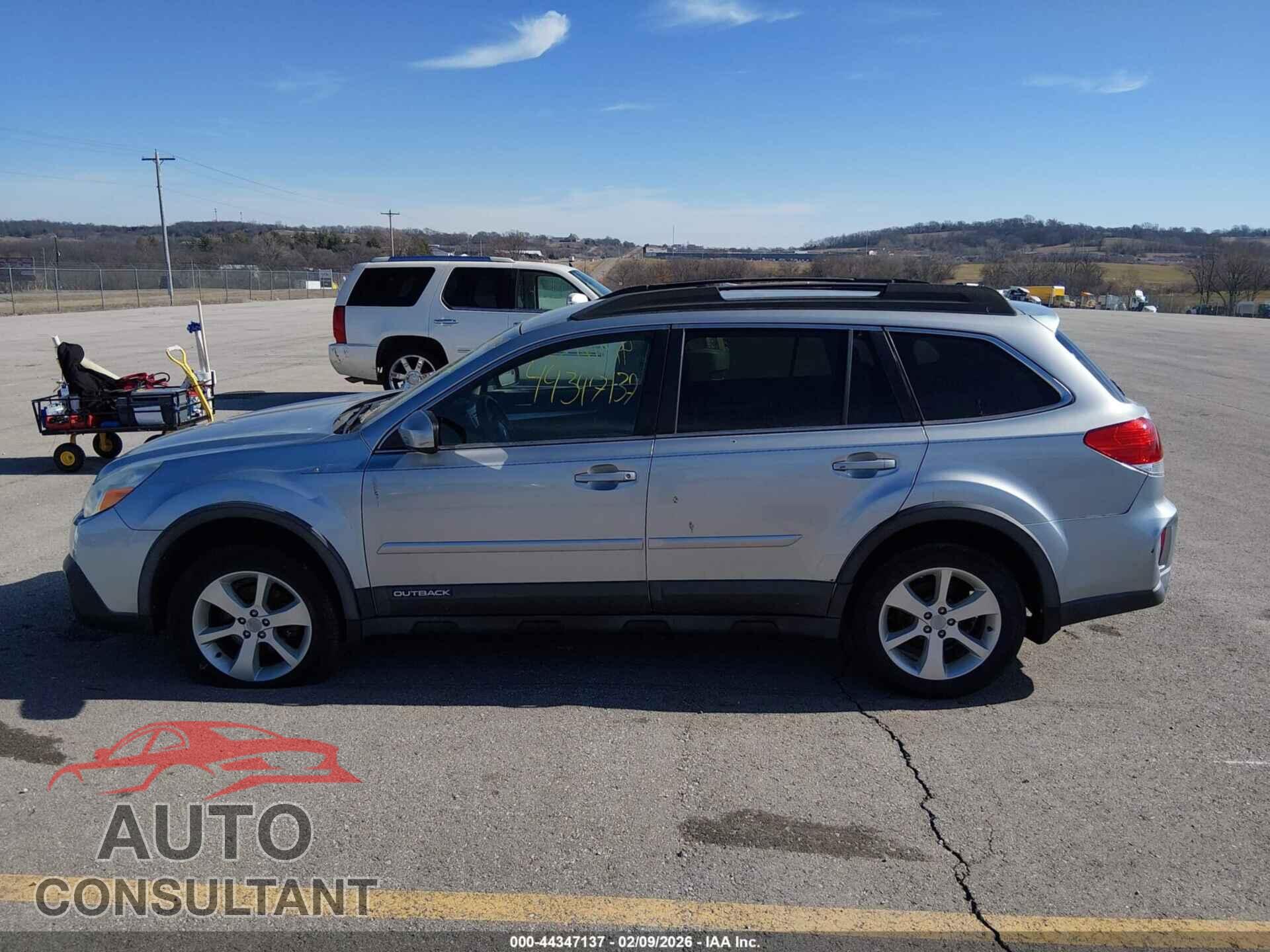 SUBARU OUTBACK 2014 - 4S4BRCCC4E3308909