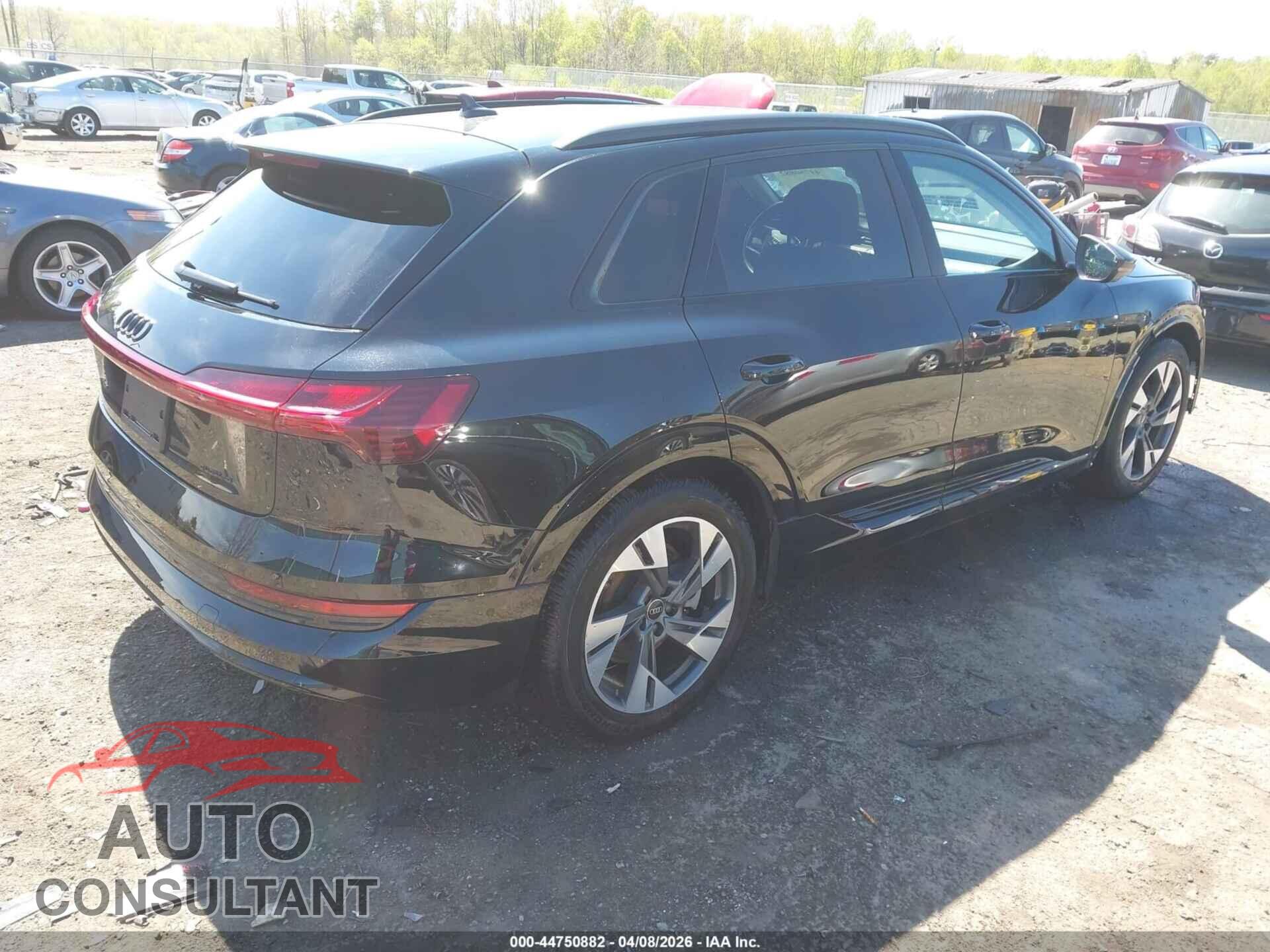 AUDI E-TRON 2023 - WA1AAAGE8PB005058