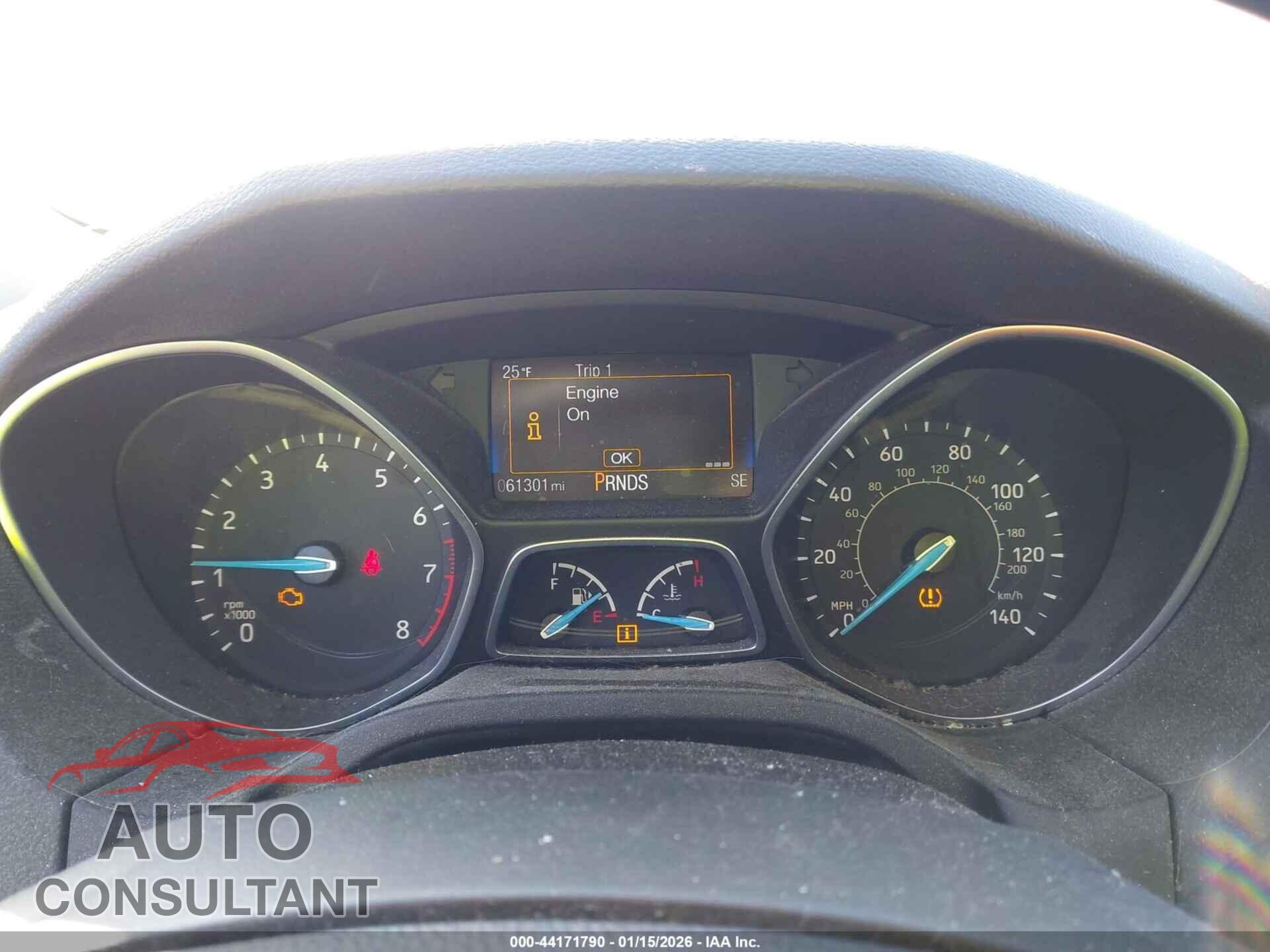 FORD FOCUS 2017 - 1FADP3M21HL292610
