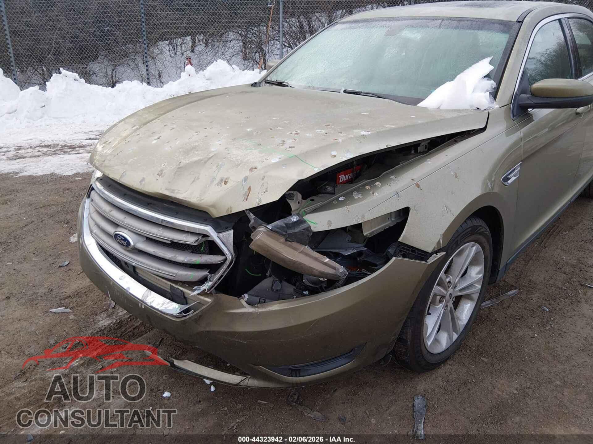 FORD TAURUS 2013 - 1FAHP2E83DG149367
