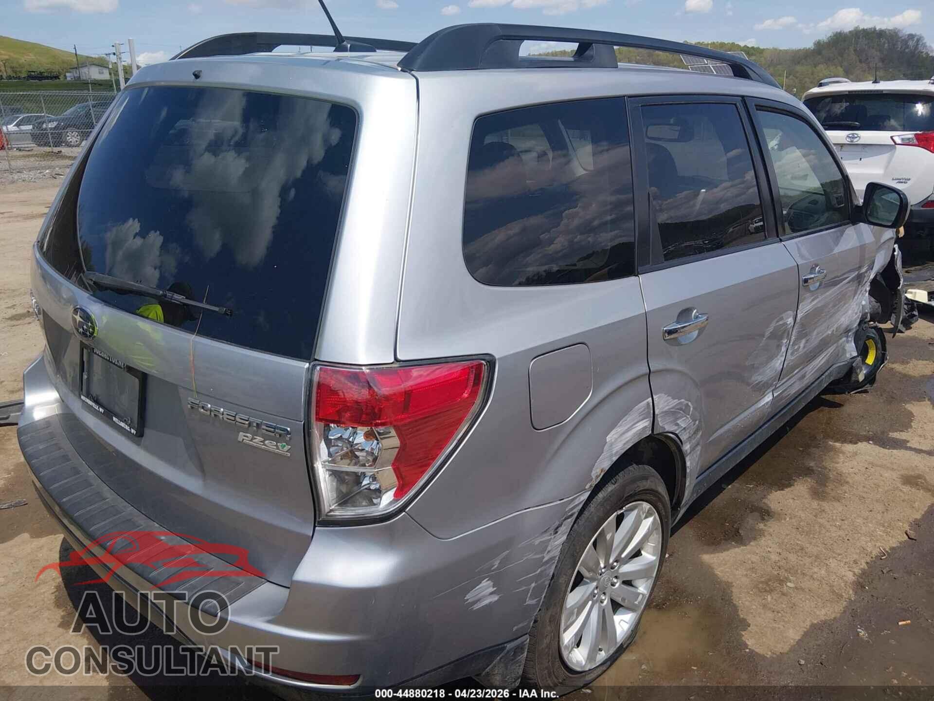 SUBARU FORESTER 2013 - JF2SHAEC2DH425514