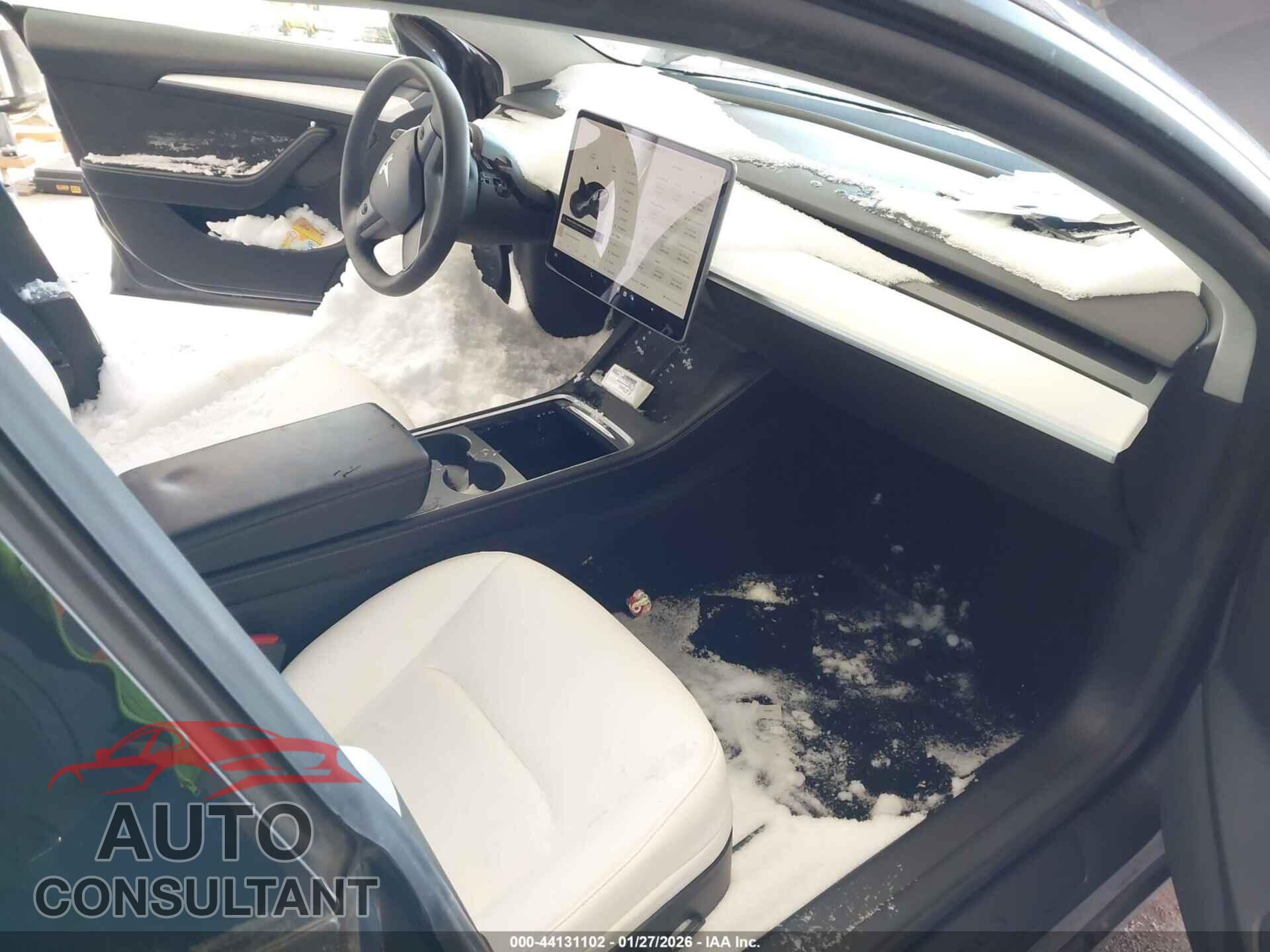 TESLA MODEL 3 2021 - 5YJ3E1EAXMF081487