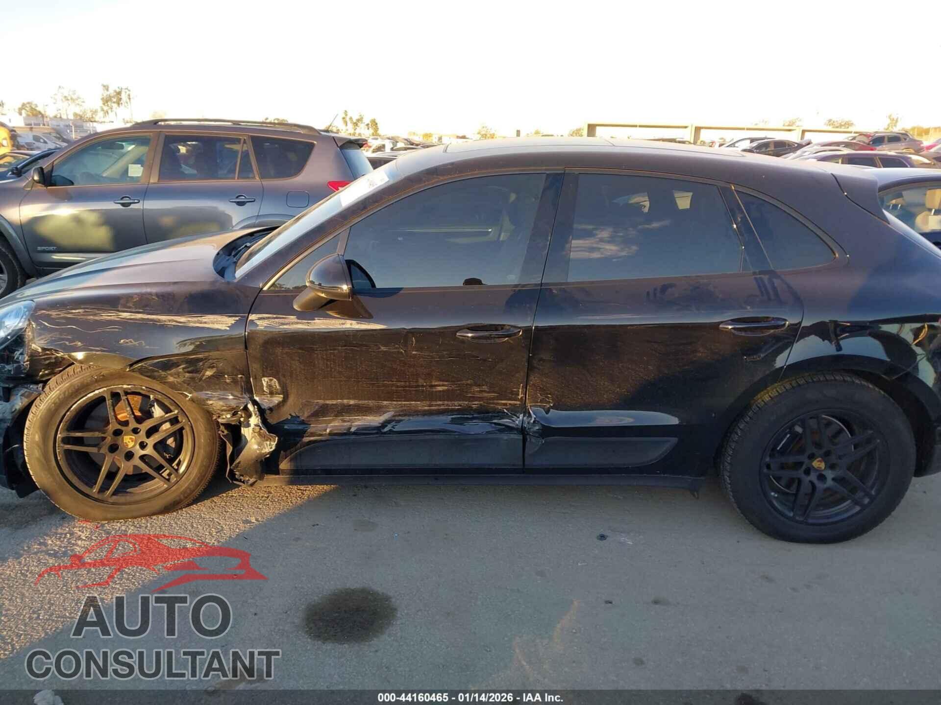 PORSCHE MACAN 2018 - WP1AA2A57JLB00893