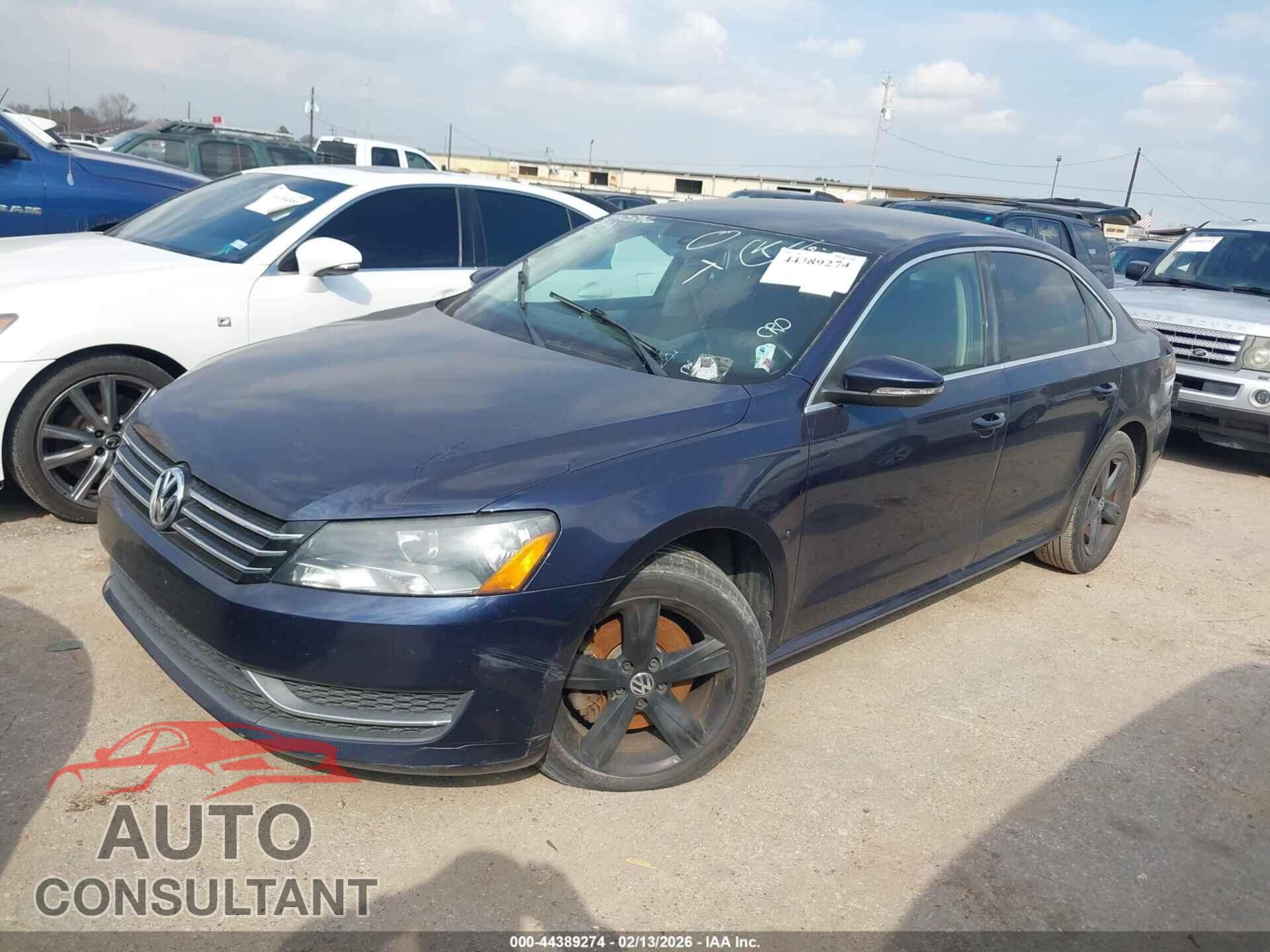 VOLKSWAGEN PASSAT 2012 - 1VWBP7A34CC090596
