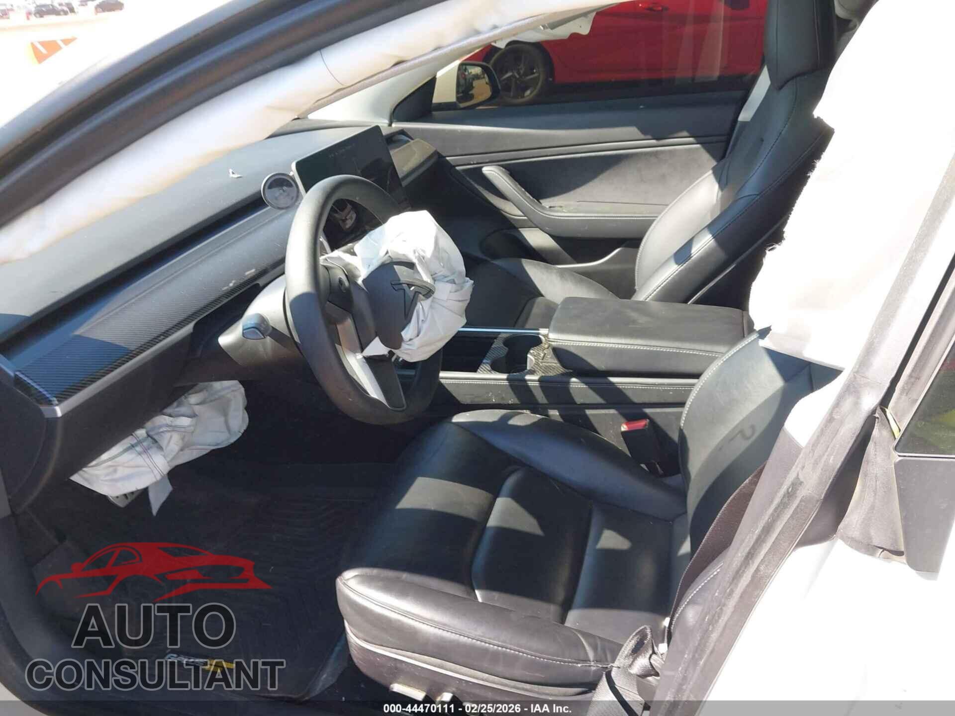TESLA MODEL 3 2021 - 5YJ3E1EC5MF876268